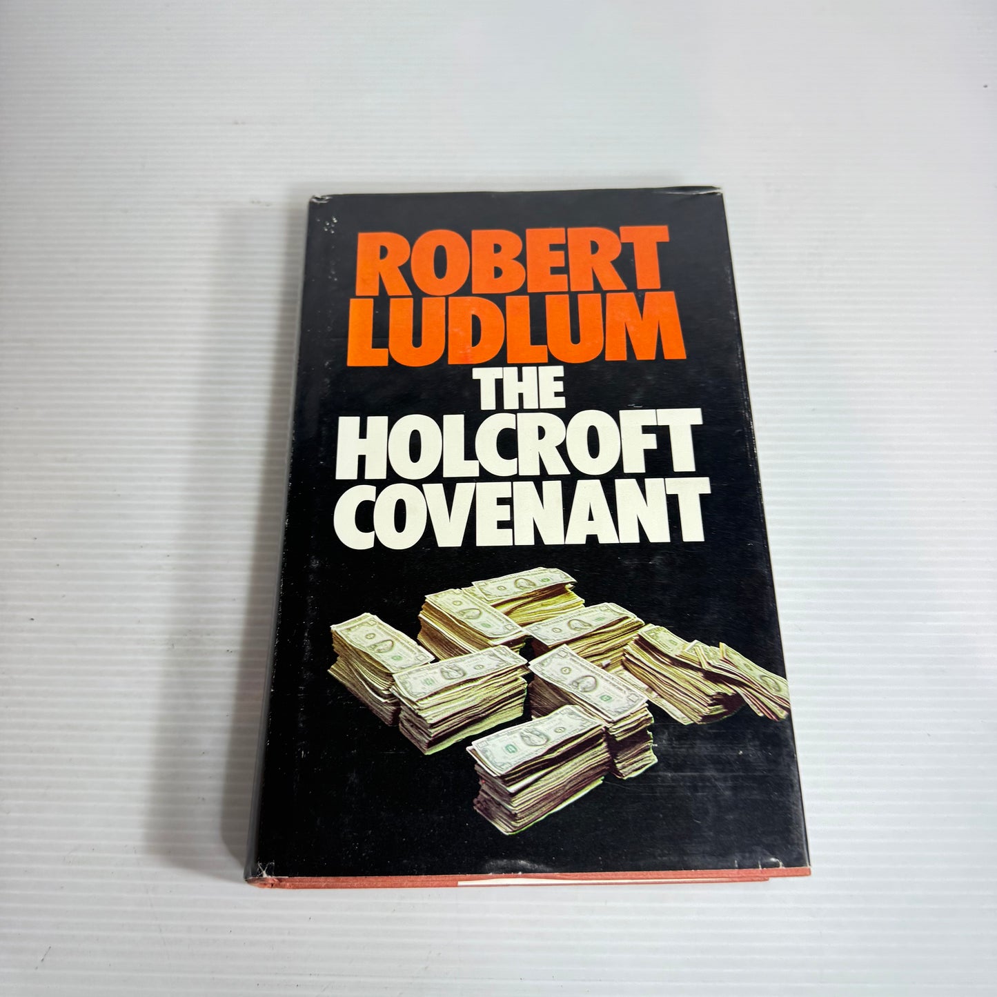 The Holcroft Covenant - Robert Ludlum
