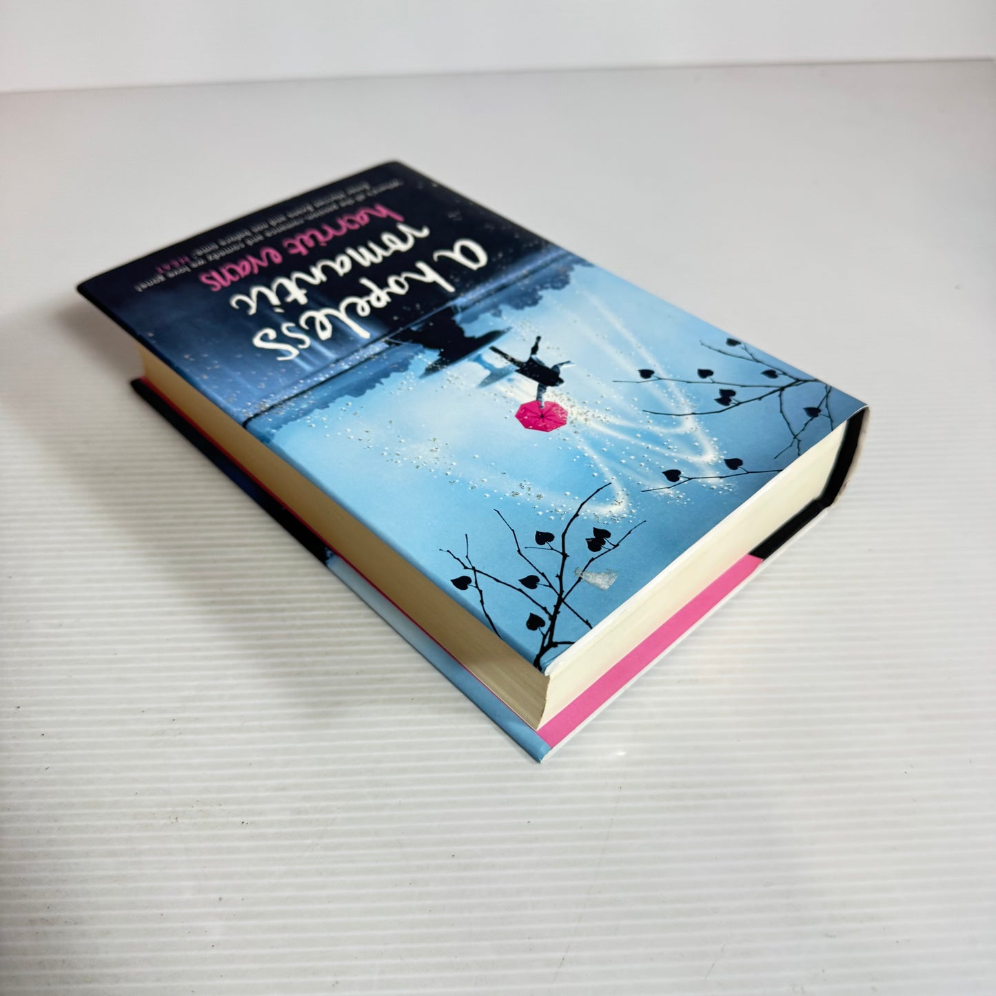 A Hopeless Romantic - Harriet Evans