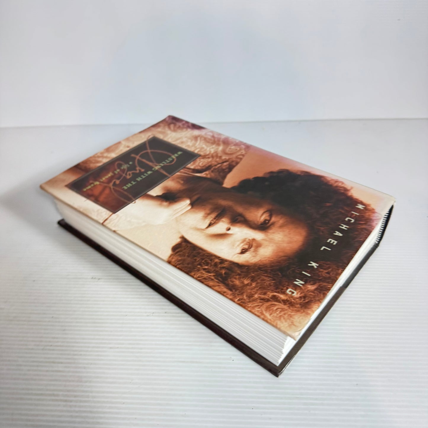 Wrestling with the Angel : A Life of Janet Frame - Michael King