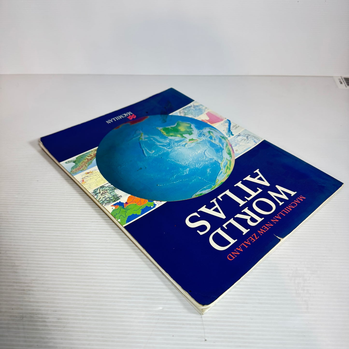 Macmillan New Zealand World Atlas