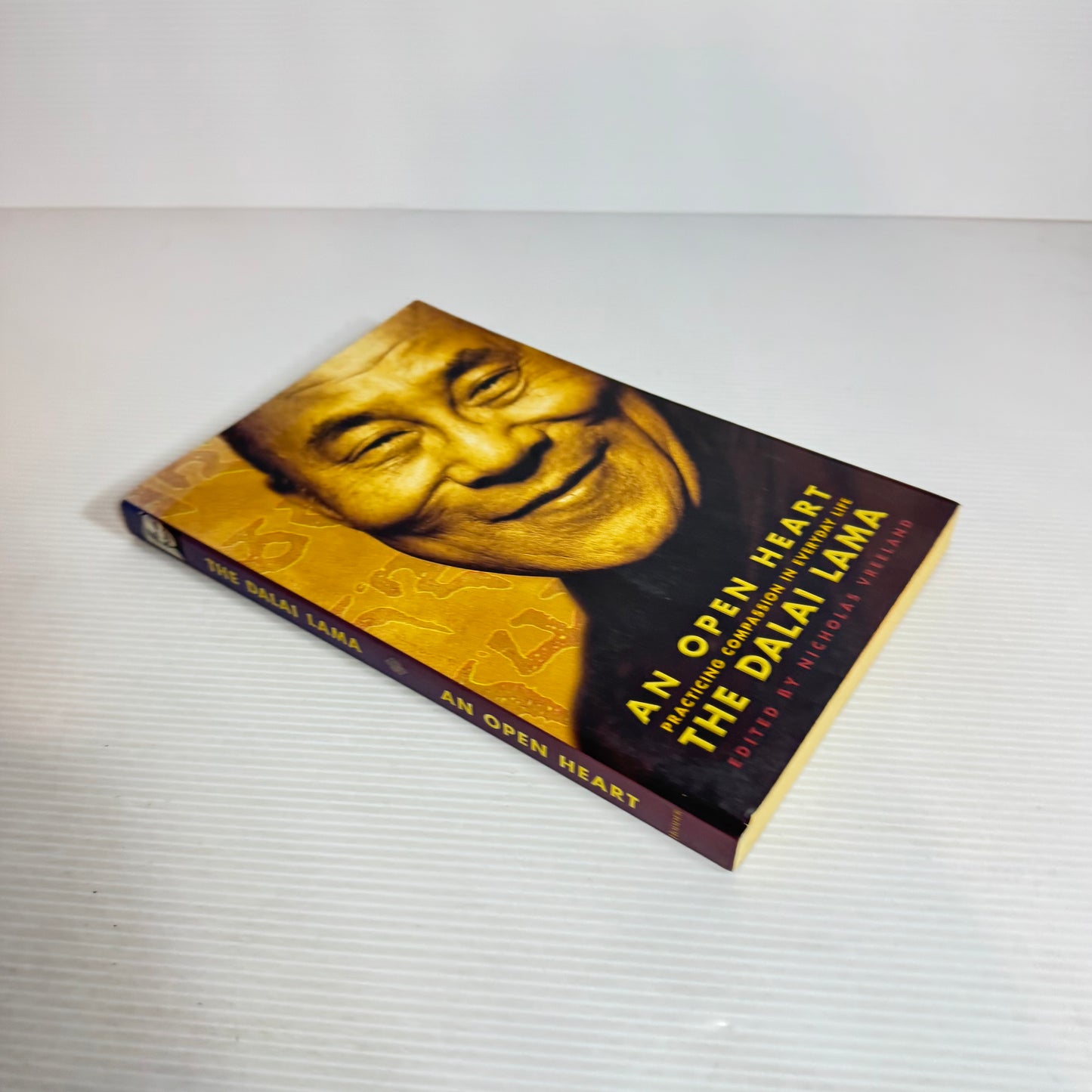 An Open Heart: Practicing Compassion In Everyday Life - The Dalai Lama Edited By Nicholas Vreeland