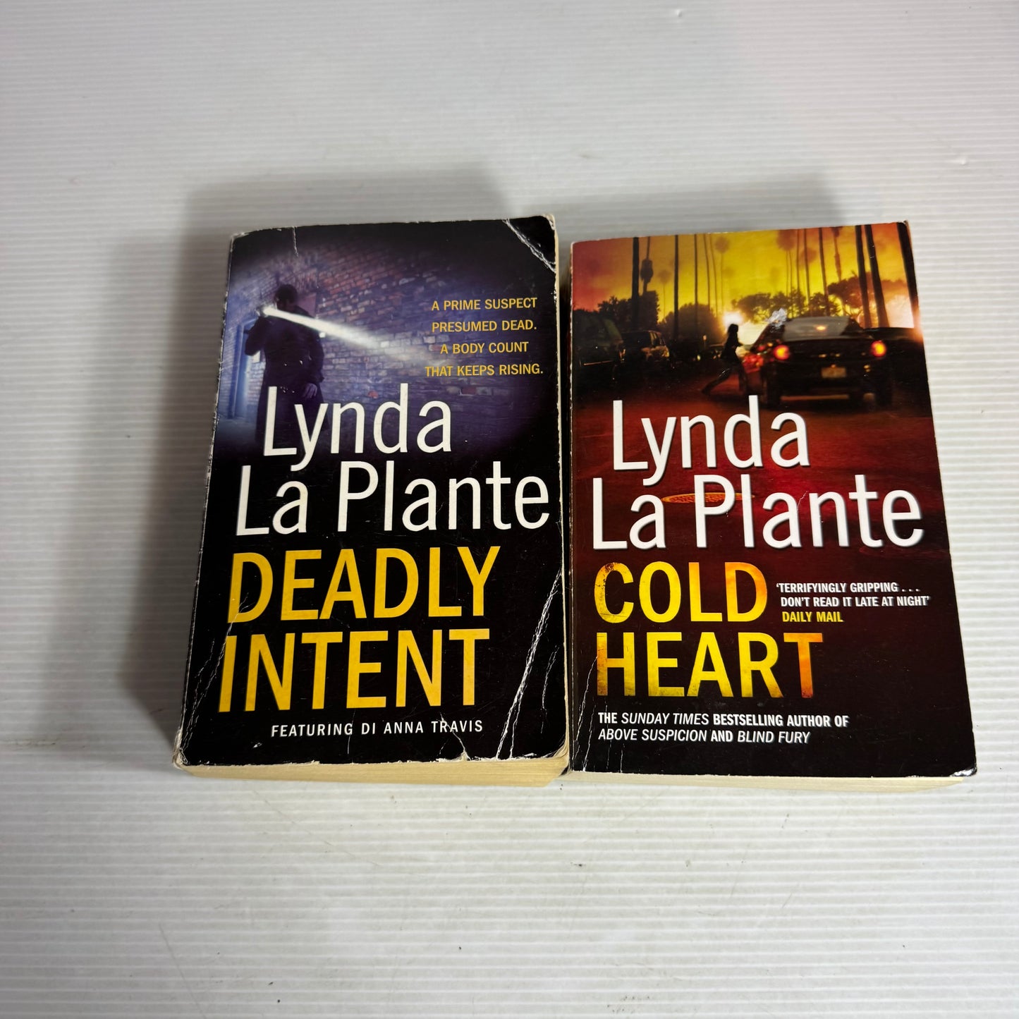 Lynda La Plante Book Bundle x 2 : Cold Heart & Deadly Intent (2952)