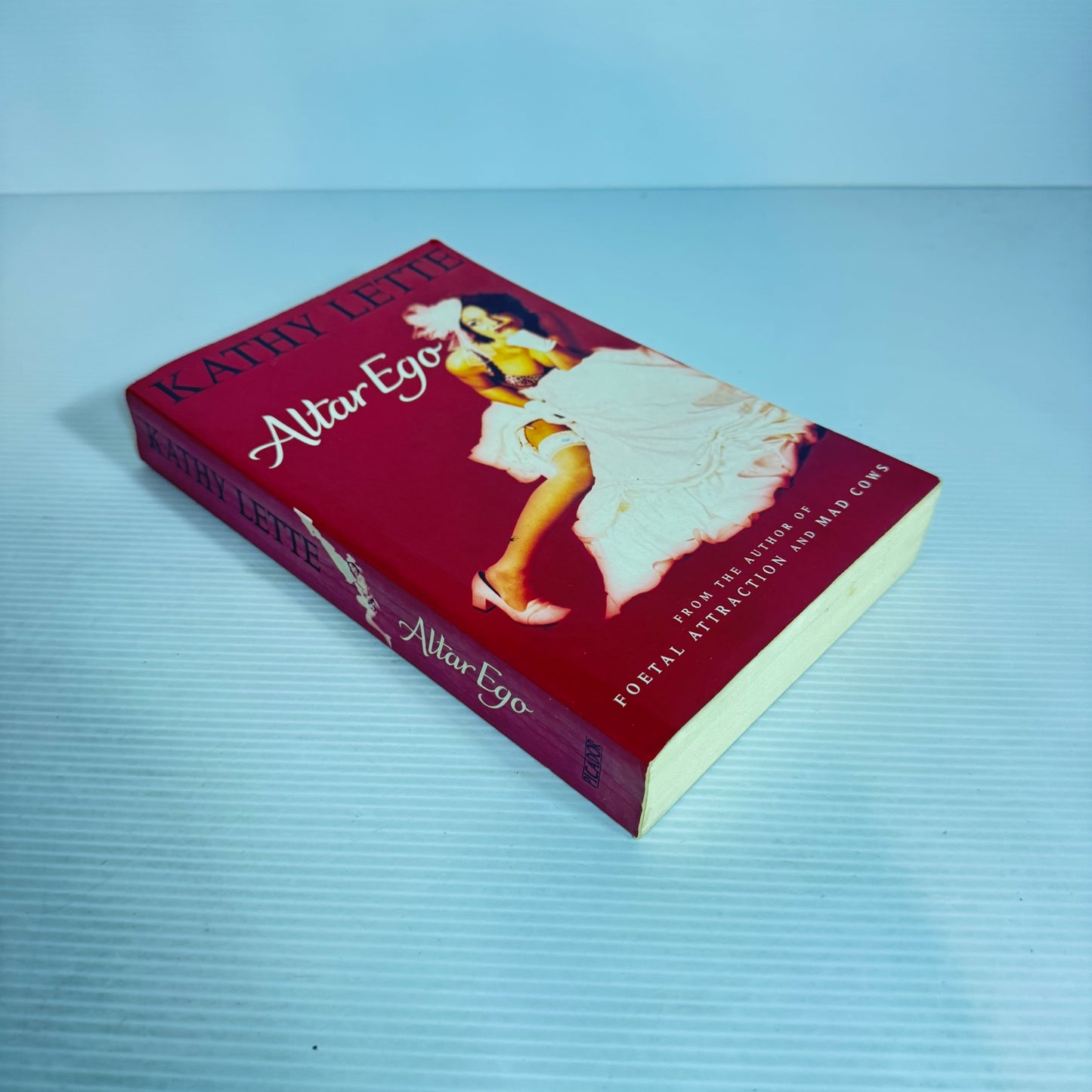 Altar Ego - Kathy Lette