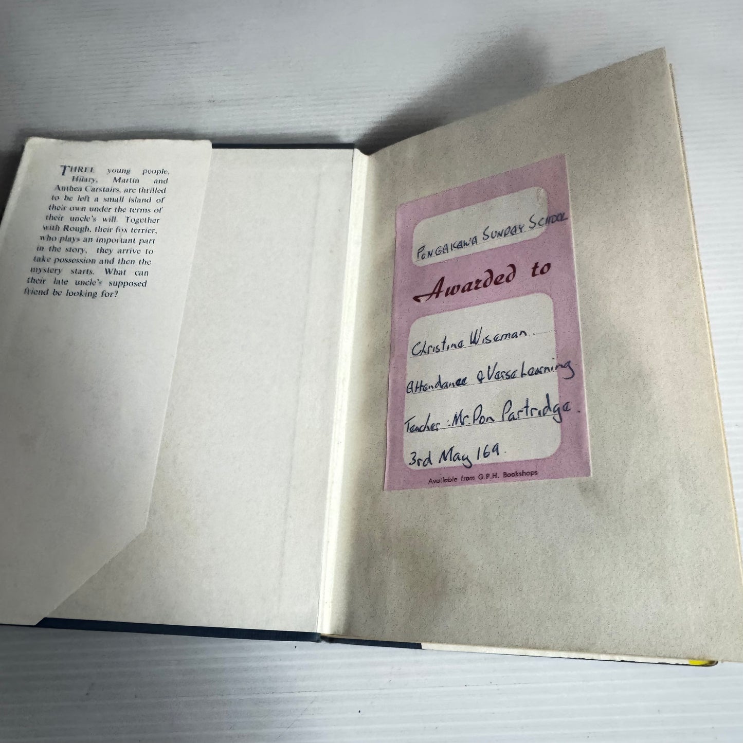 Island Inheritance - Christine Courtney (Vintage 1961)