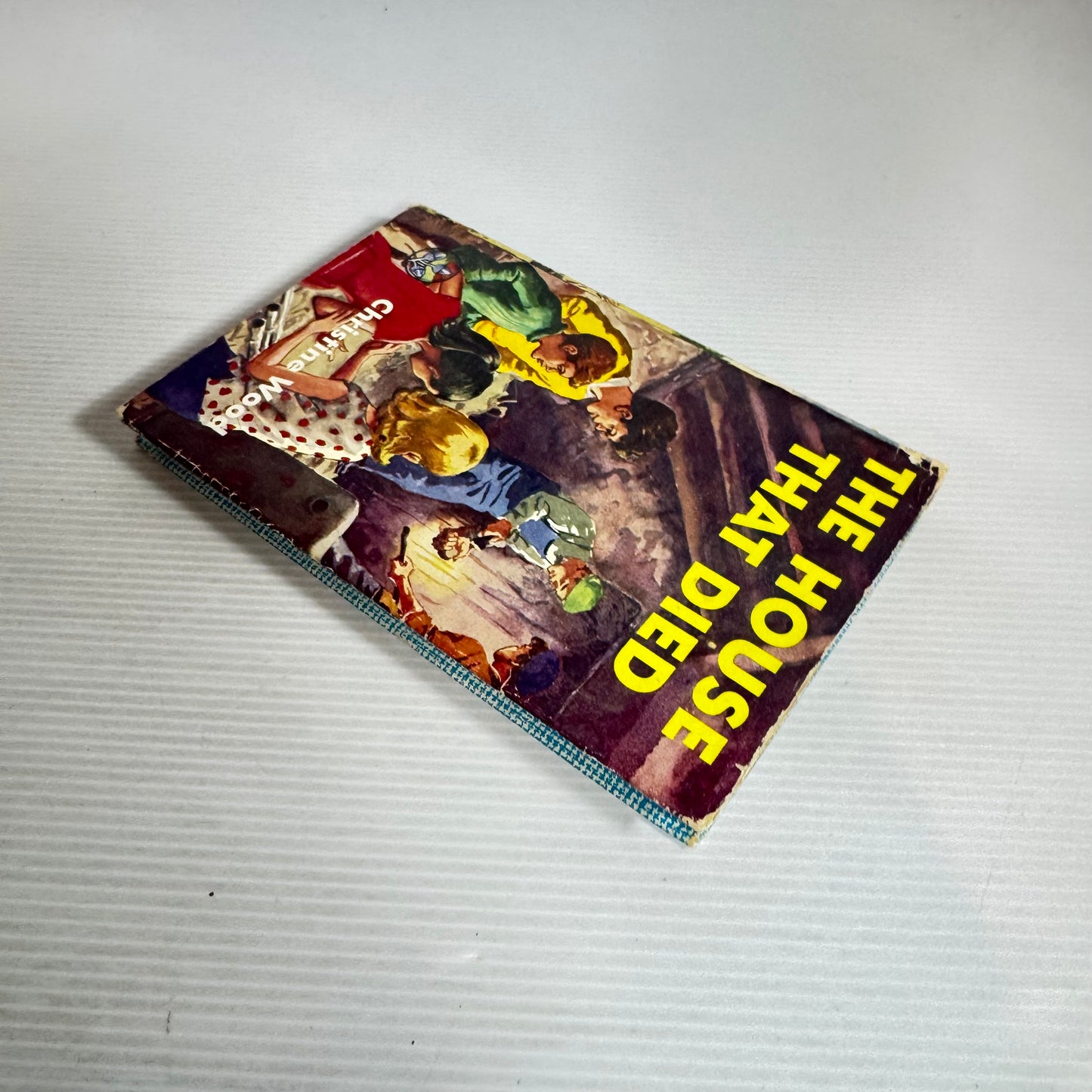 The House That Died - Christine Wood (Vintage 1966 First Edition)