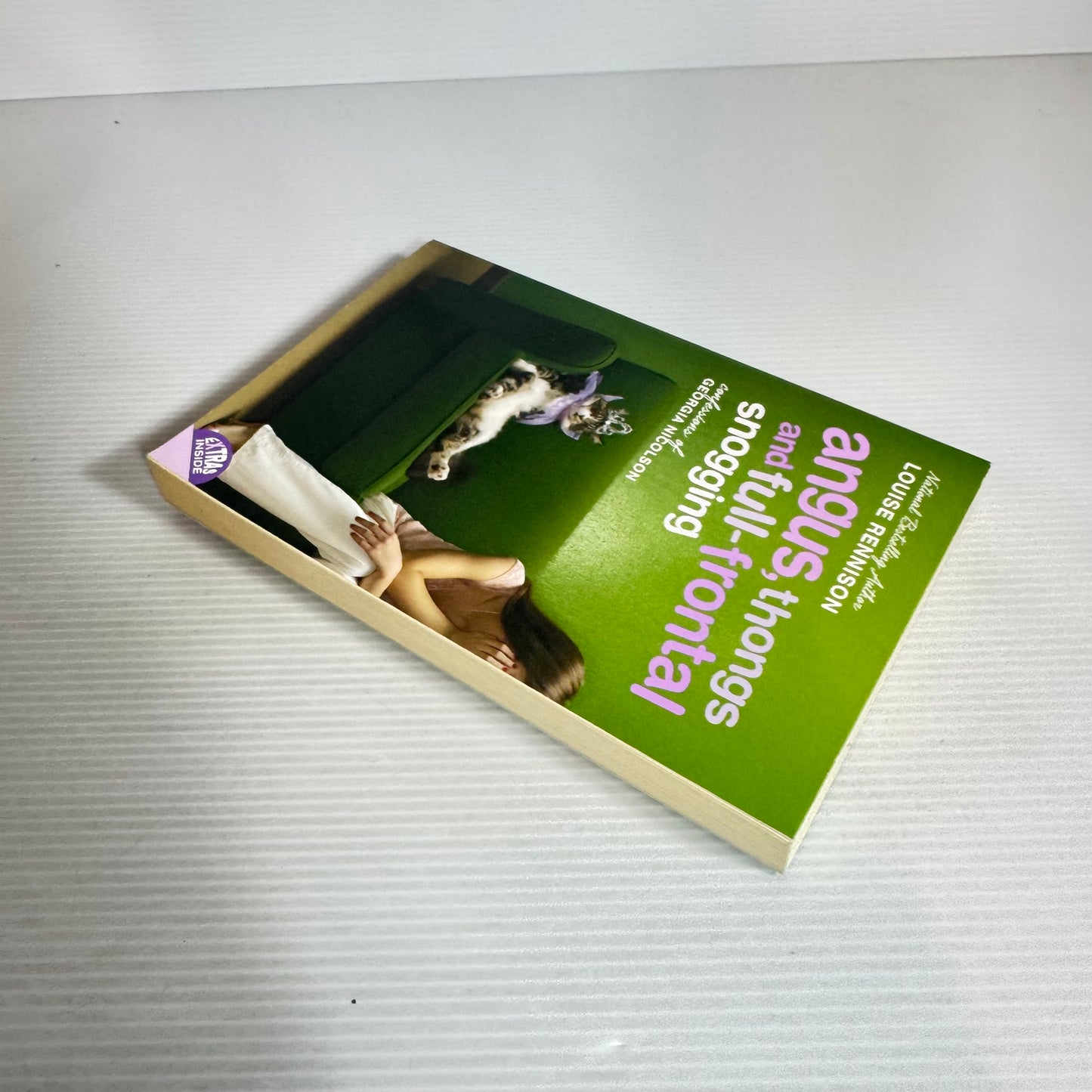 Angus, Thongs And Full-frontal Snogging - Louise Rennison