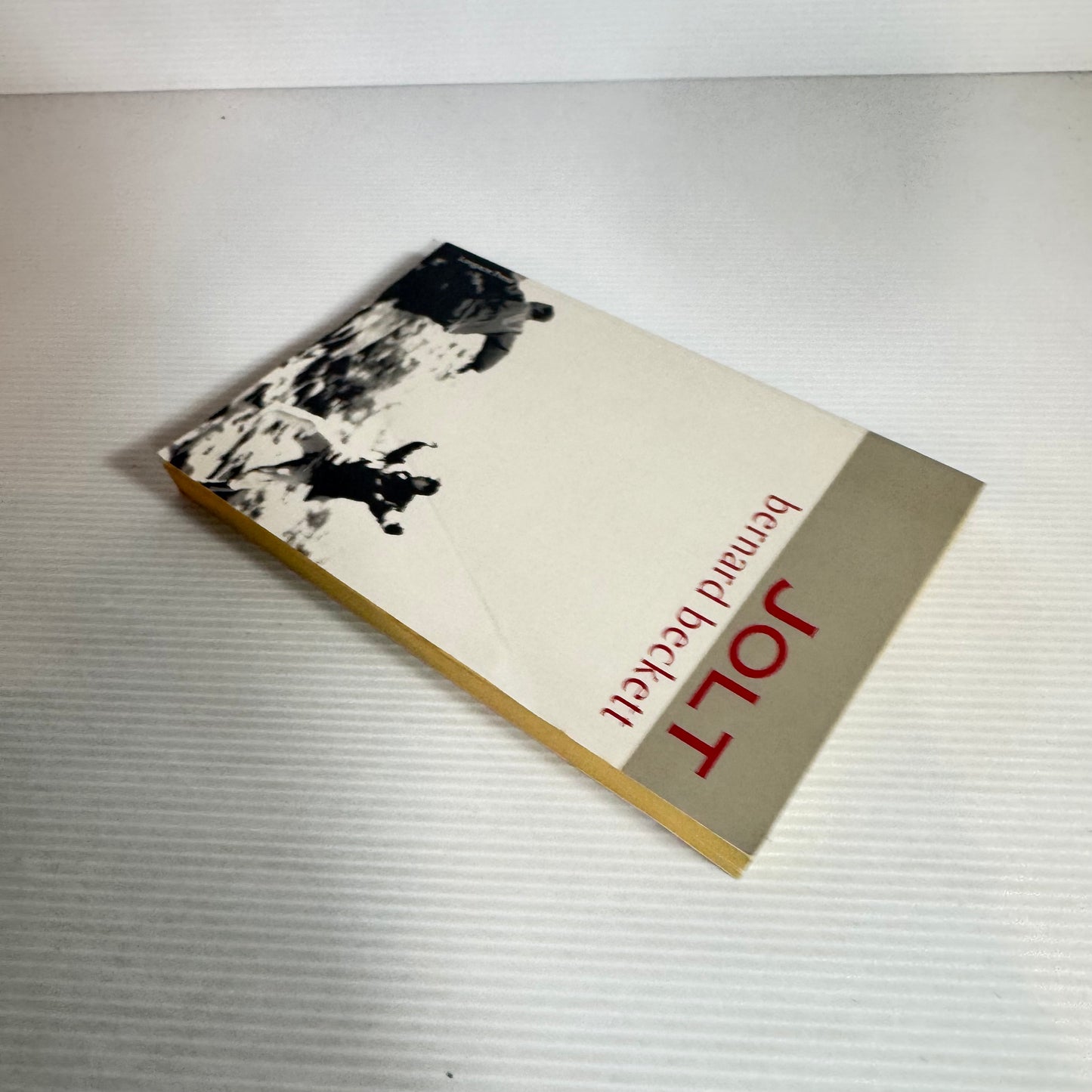 Jolt - Bernard Beckett