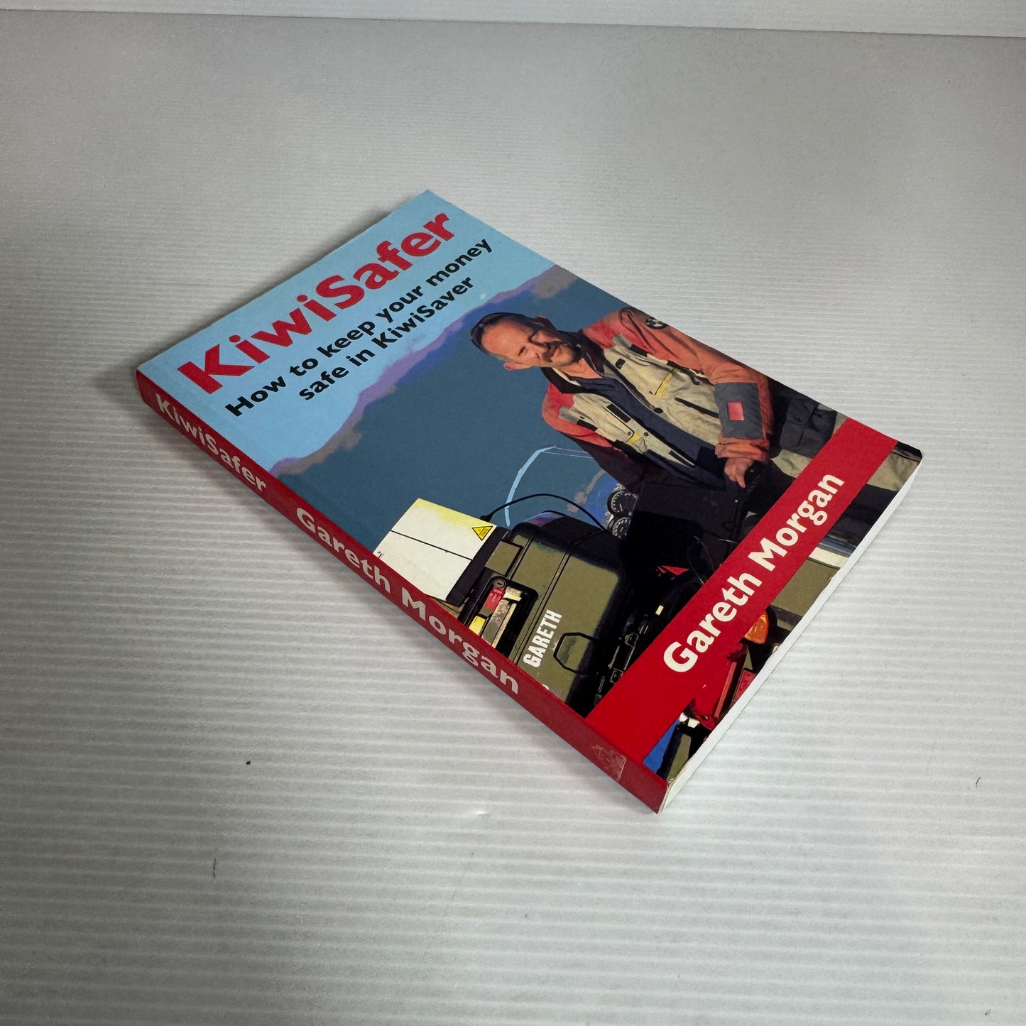 KiwiSafer : How to Keep Your Money Safe In KiwiSaver - Gareth Morgan