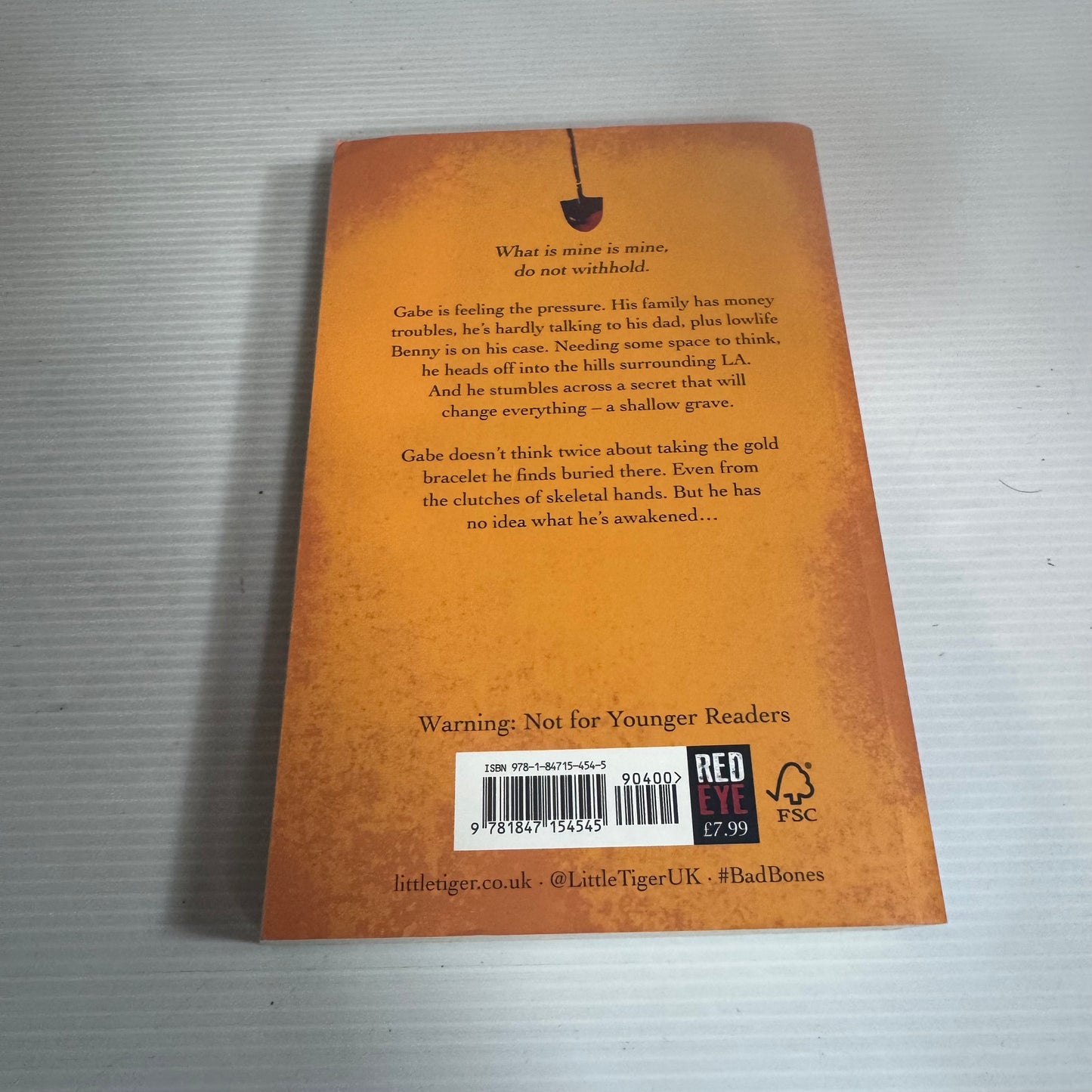 Bad Bones - Graham Marks