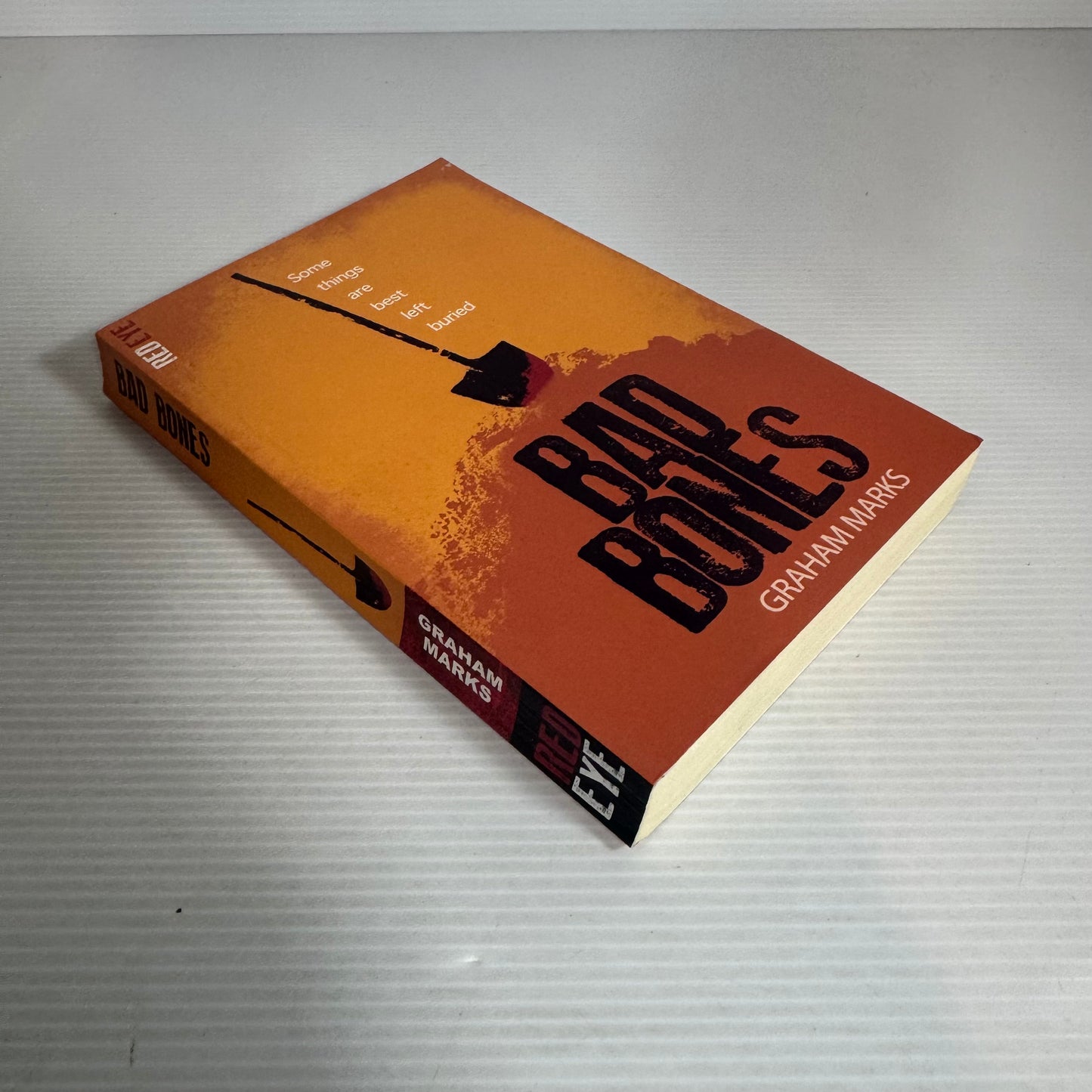 Bad Bones - Graham Marks