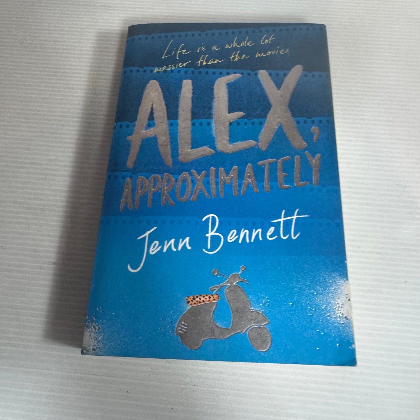 Alex, Approximately - Jenn Bennett