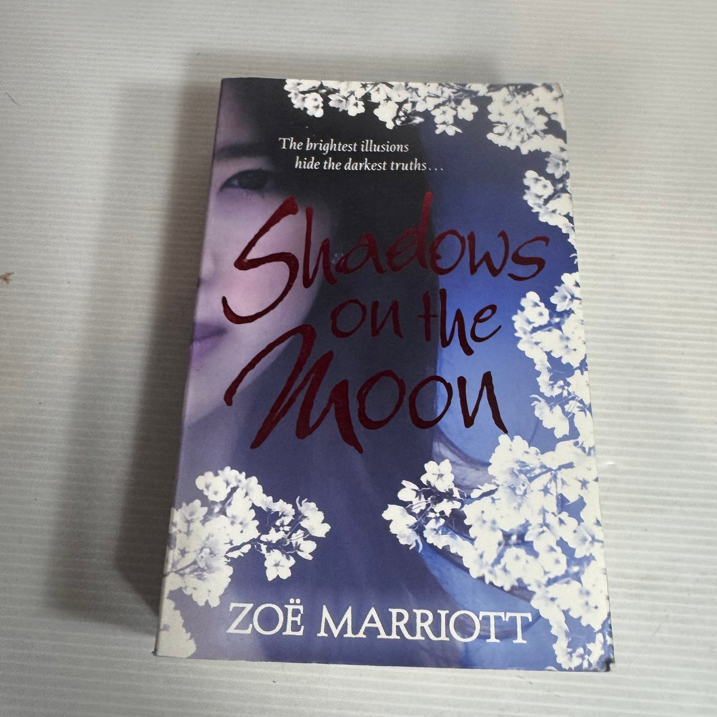 Shadows On The Moon - Zoe Marriott
