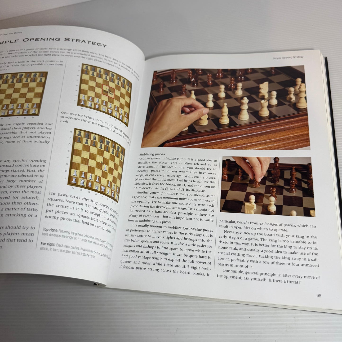 Learn To Play Winning Chess: History, Rules, Skills And Tactics - John Saunders