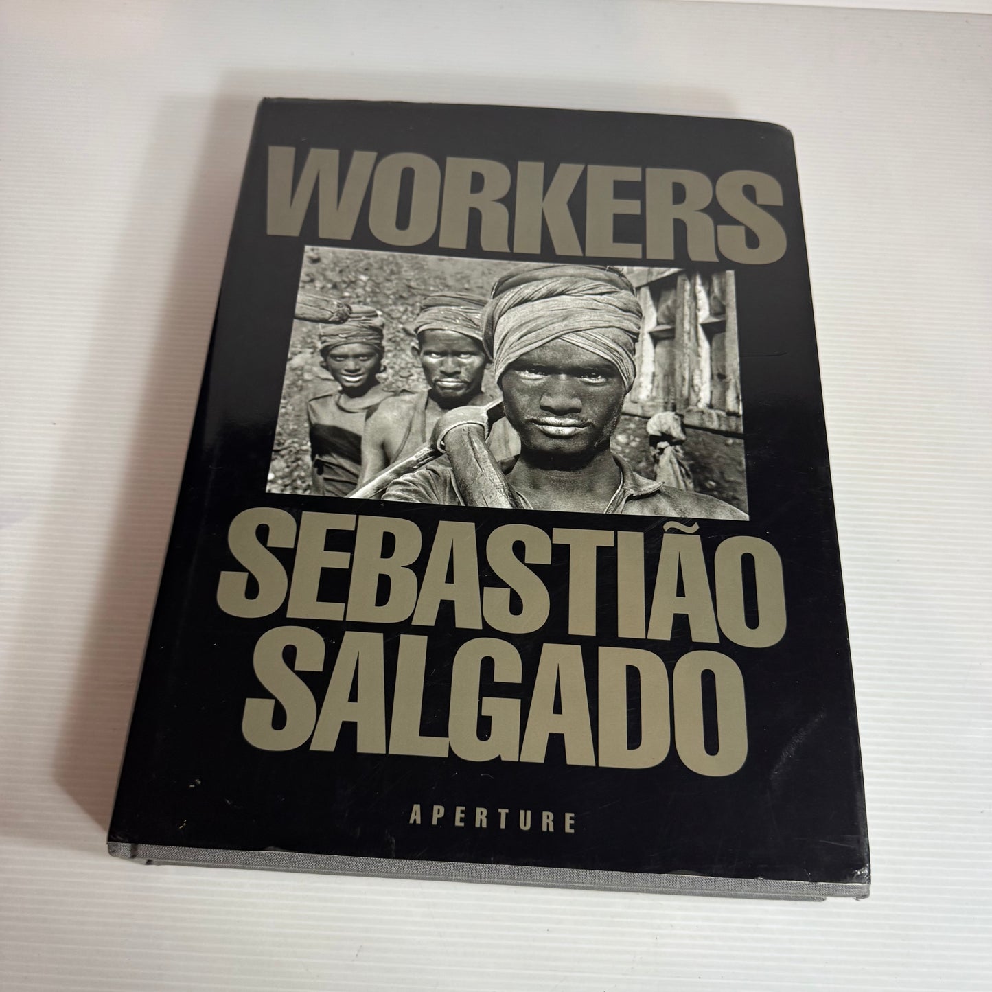 Workers - Sebastião Salgado - Aperture