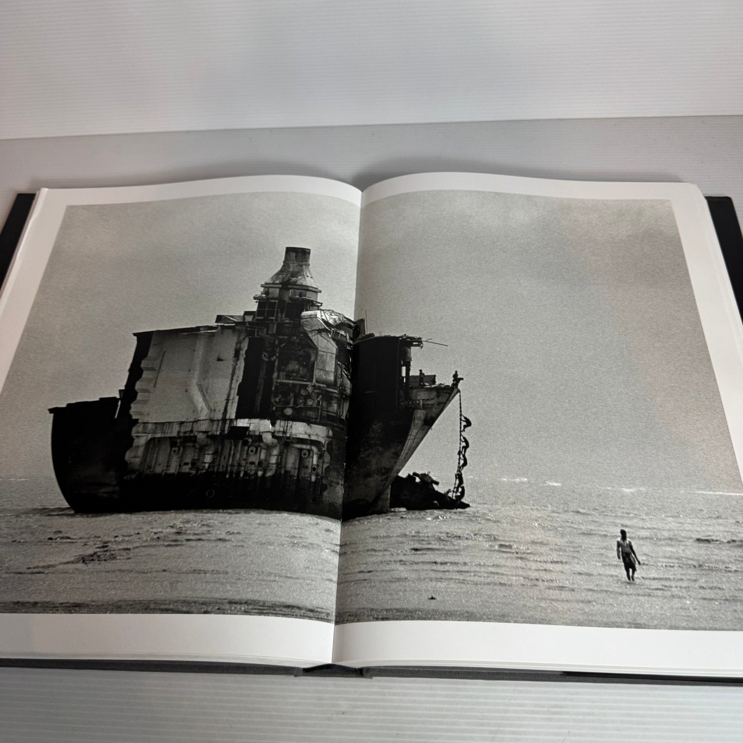 Workers - Sebastião Salgado - Aperture