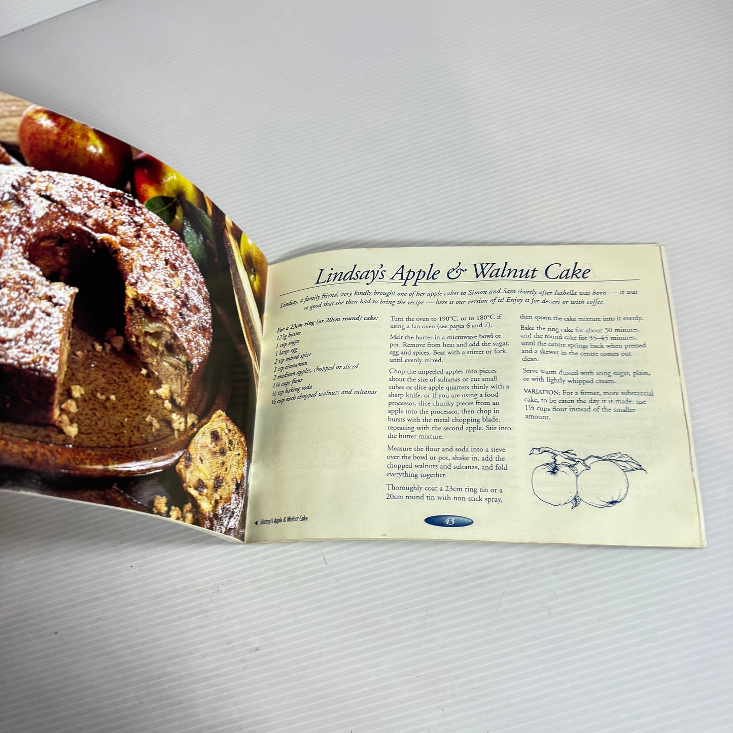 Alison Holst's Best Baking - Simon and Alison Holst