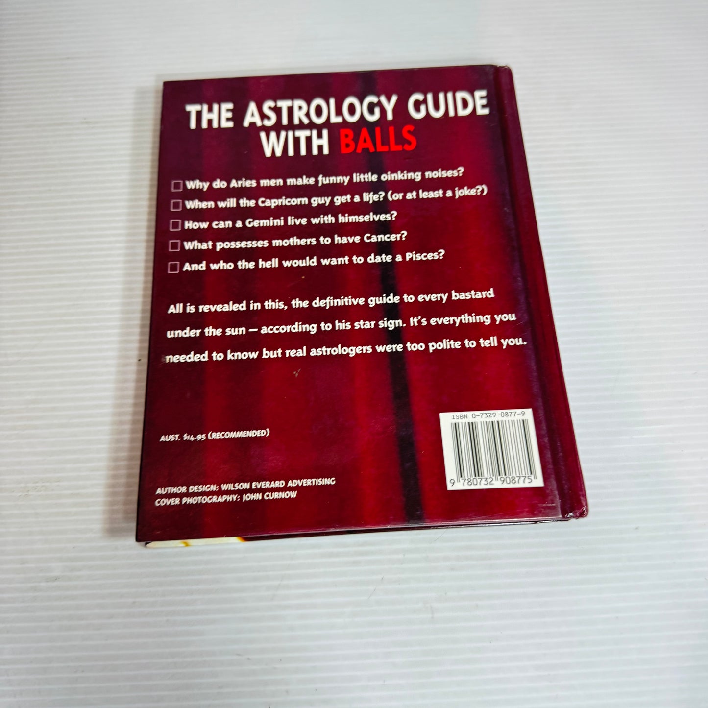 Horrorscopes : How to Spot a Bastard By His Star Sign - Adele Lang & Susi Rajah
