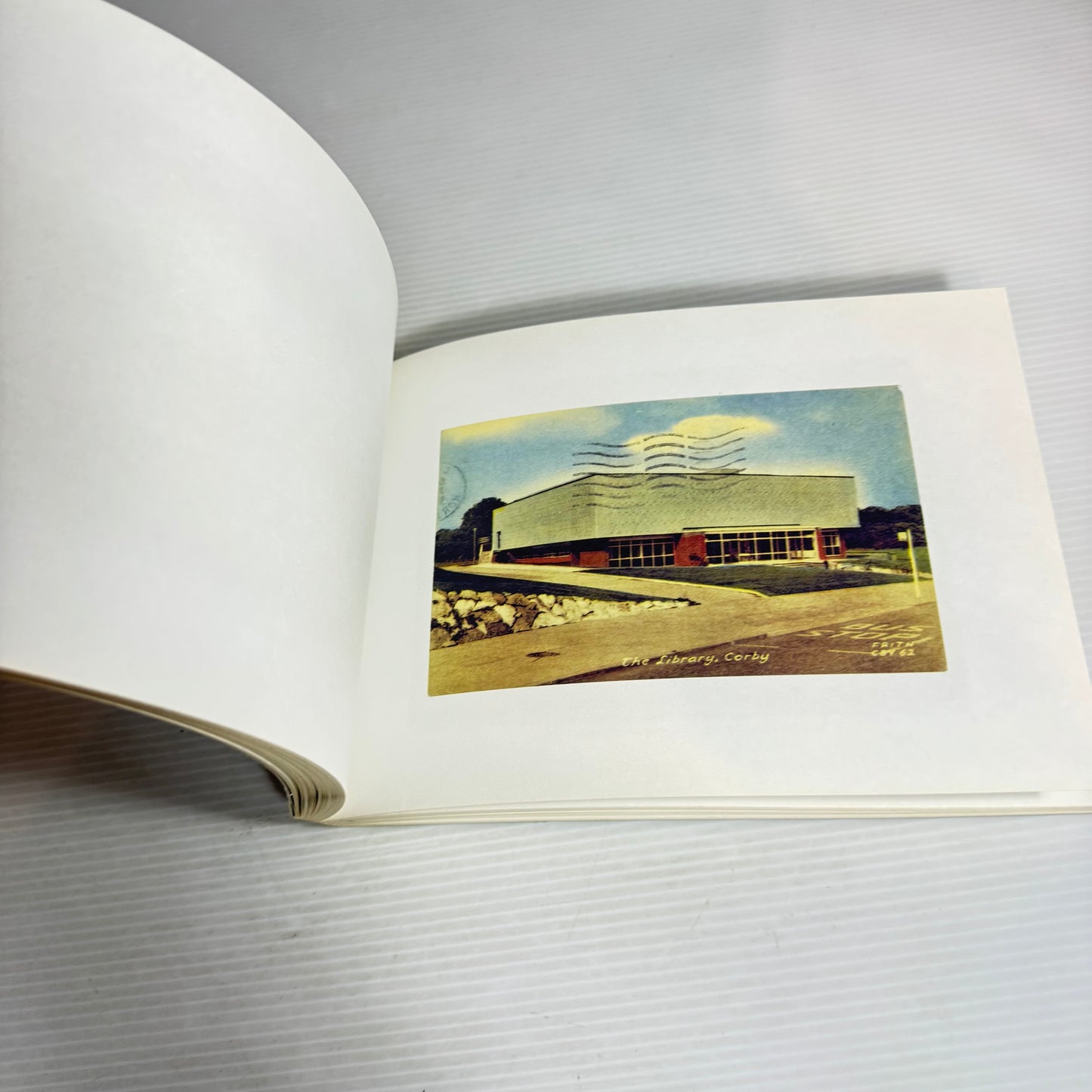 Boring Postcards - Phaidon