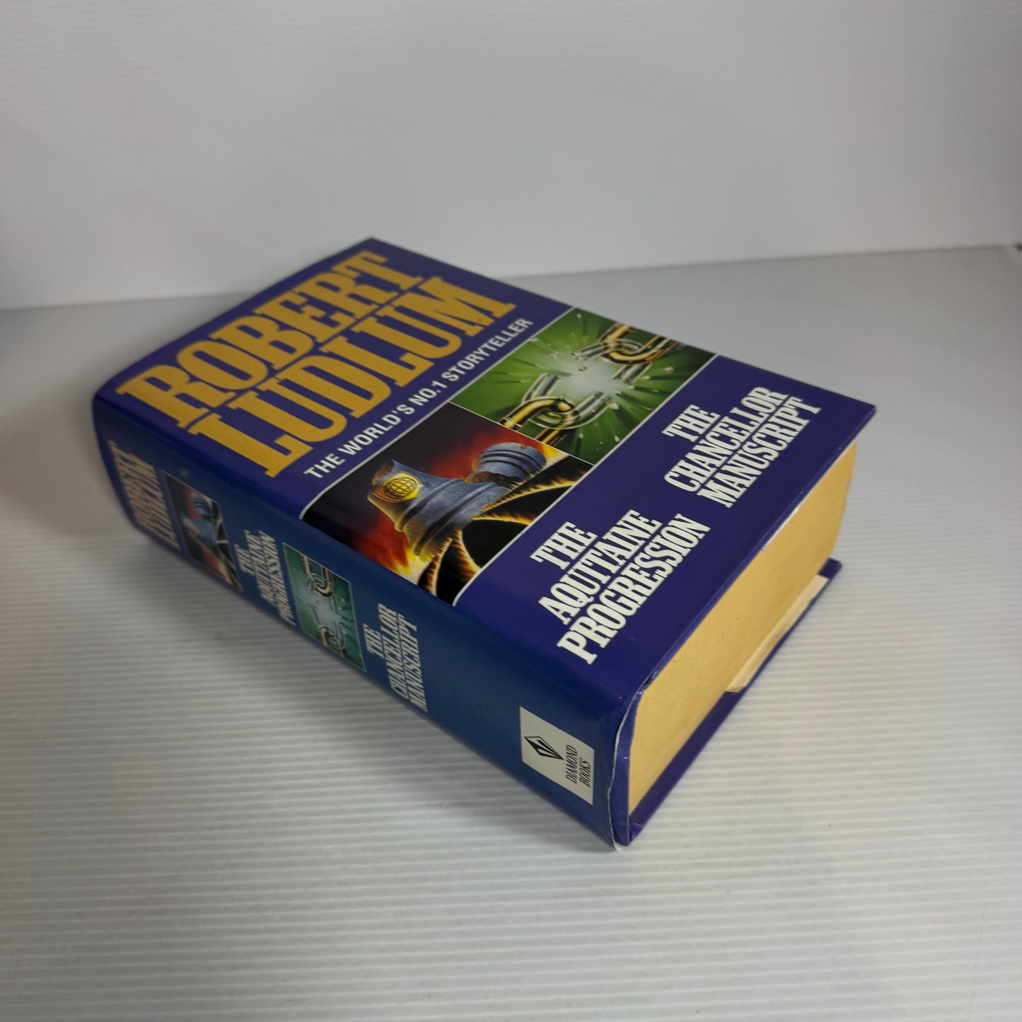 Robert Ludlum 2 Books In 1 - The Aquitaine Progression & The Chancellor Manuscript
