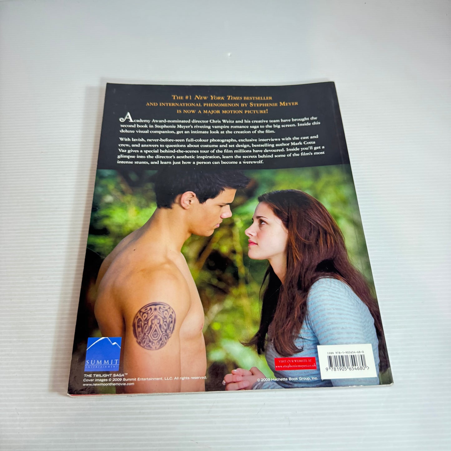 The Twilight : New Moon - The Official Illustrated Movie Companion - Mark Cotta Vaz