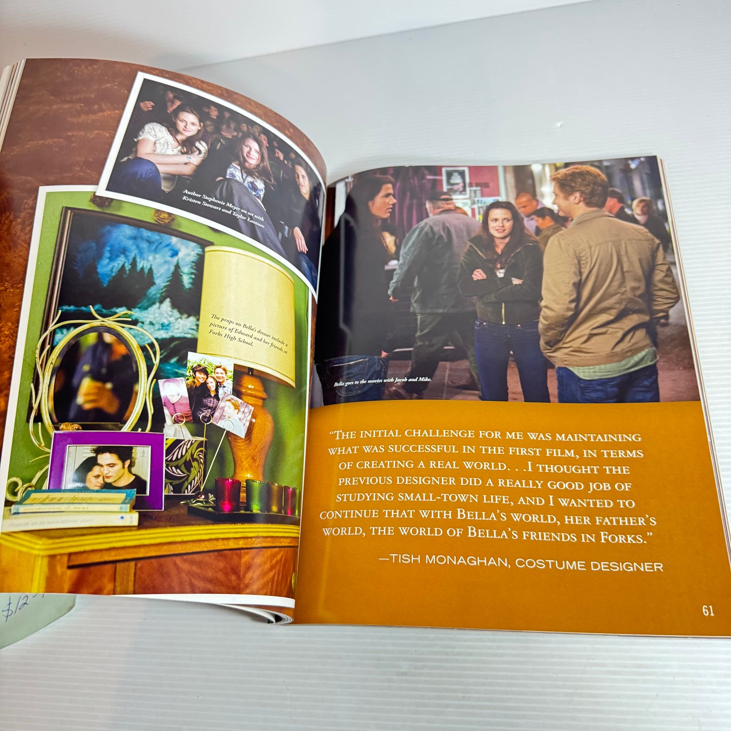 The Twilight : New Moon - The Official Illustrated Movie Companion - Mark Cotta Vaz