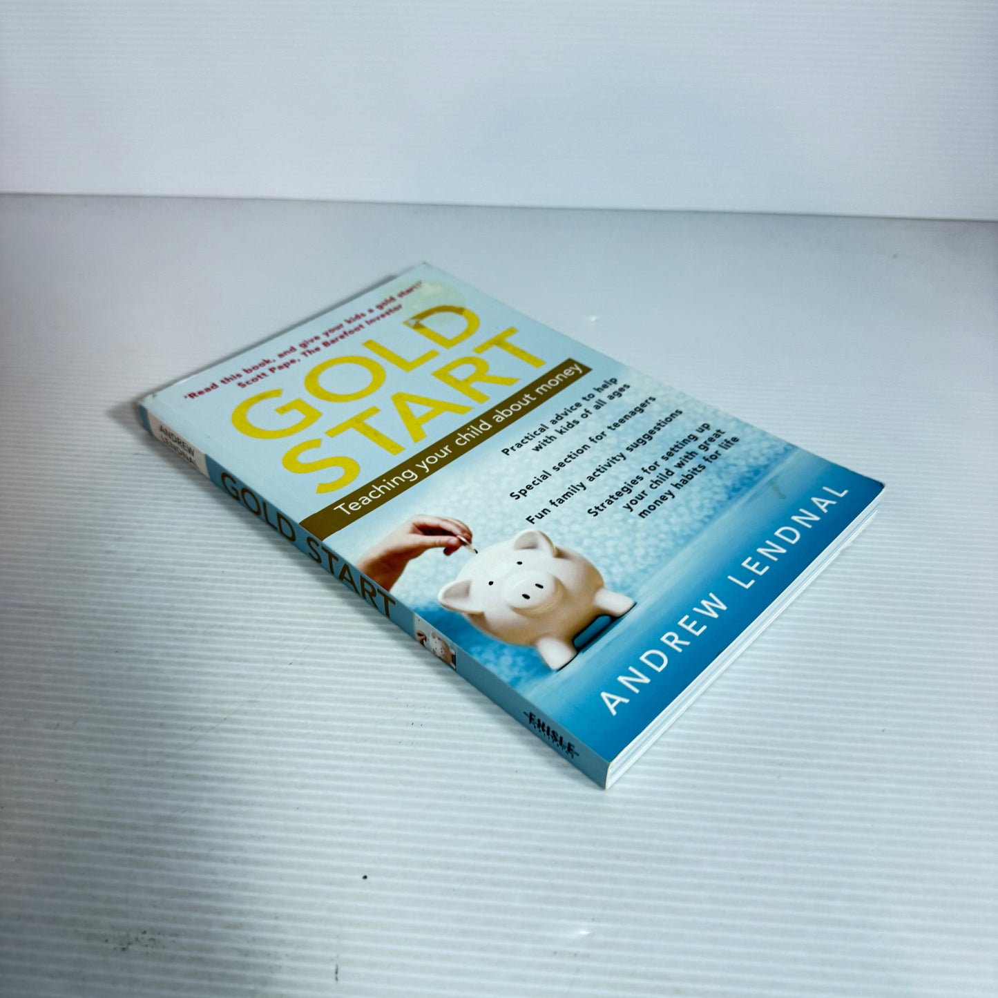Gold Start : Teaching Your Child About Money - Andrew Lendnal
