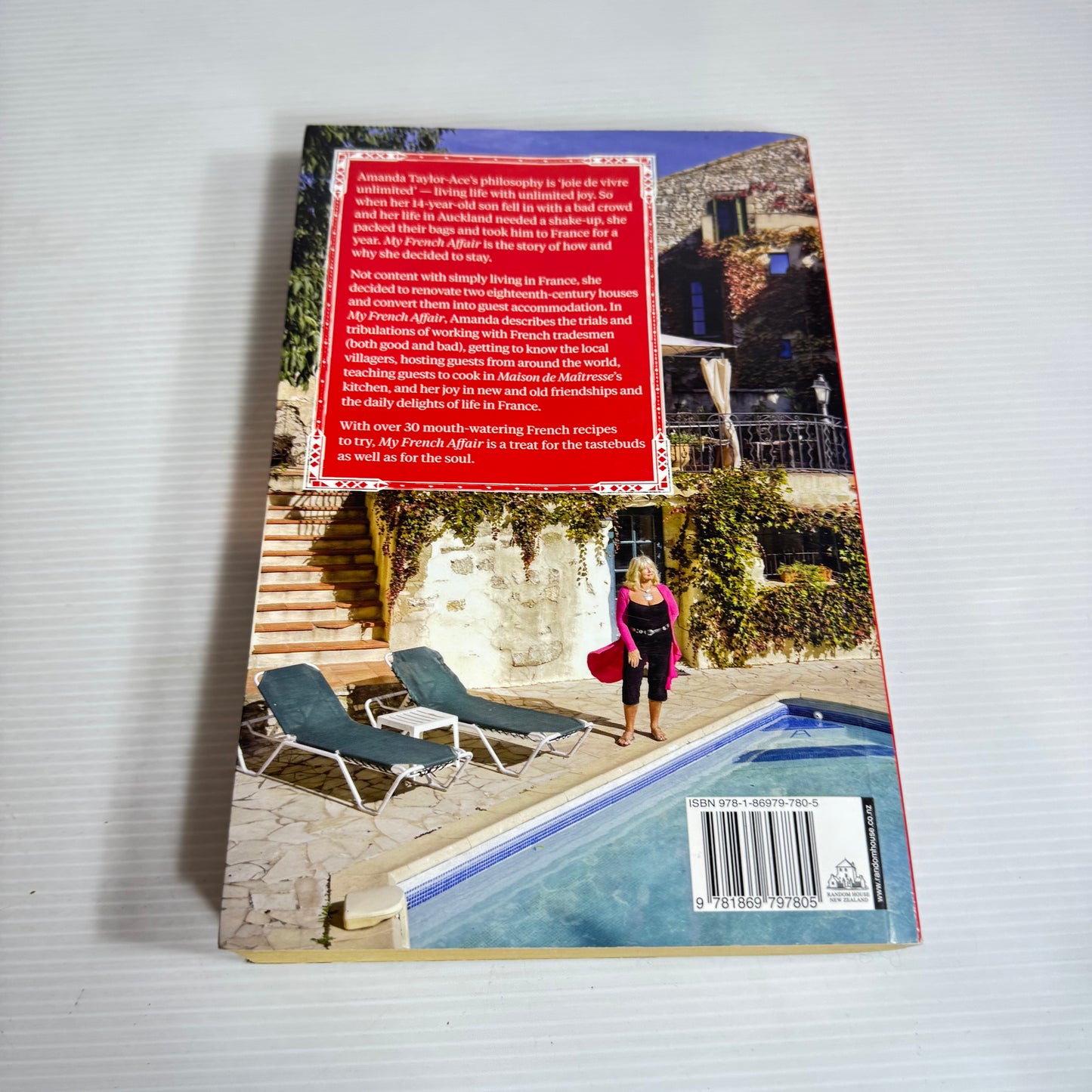 My French Affair : How a Kiwi Woman Found Her Joie de Vivre in the South of France - Amanda Taylo-Ace