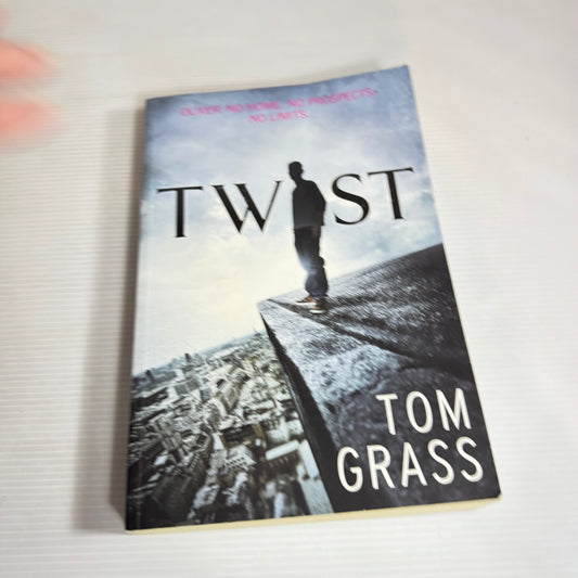 Twist - Tom Grass