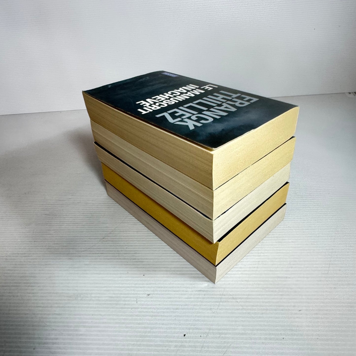 French Language Thriller Mixed Author Book Bundle x 5 Books (2572)