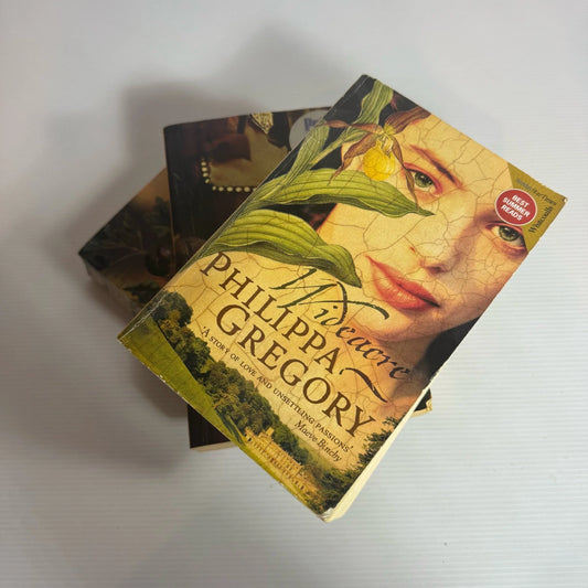 Philippa Gregory Book Bundle x 3 Books : Wideacre, The Other Boleyn Girl, Virgin Earth (2340)