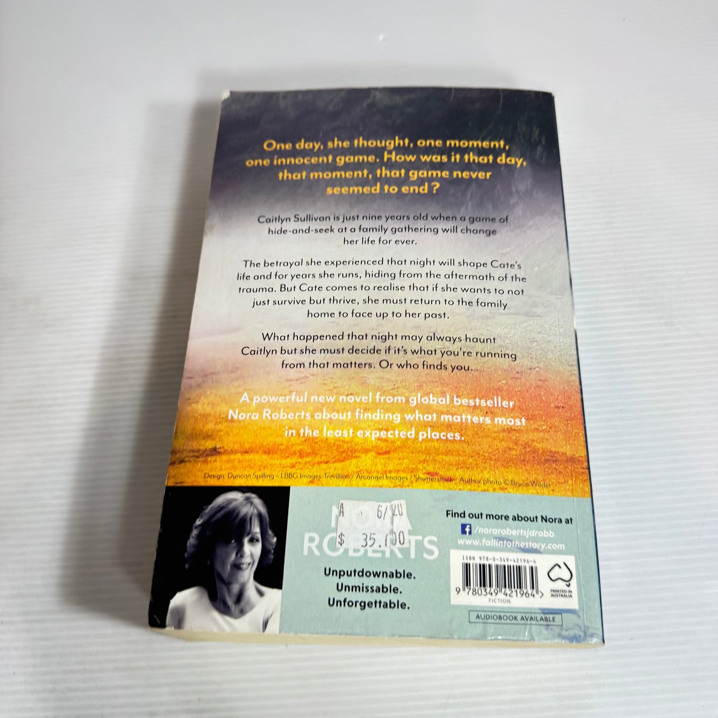 Hideaway - Nora Roberts
