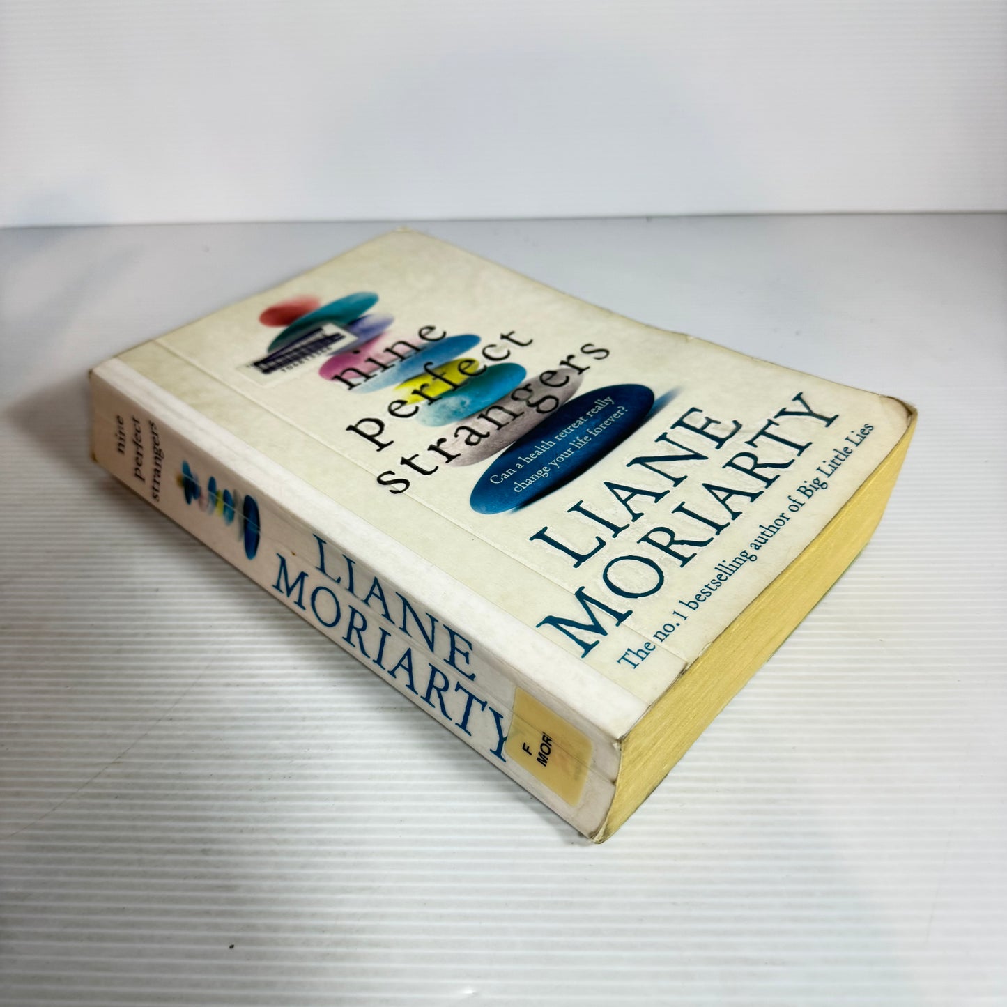 Nine Perfect Strangers - Liane Moriarty