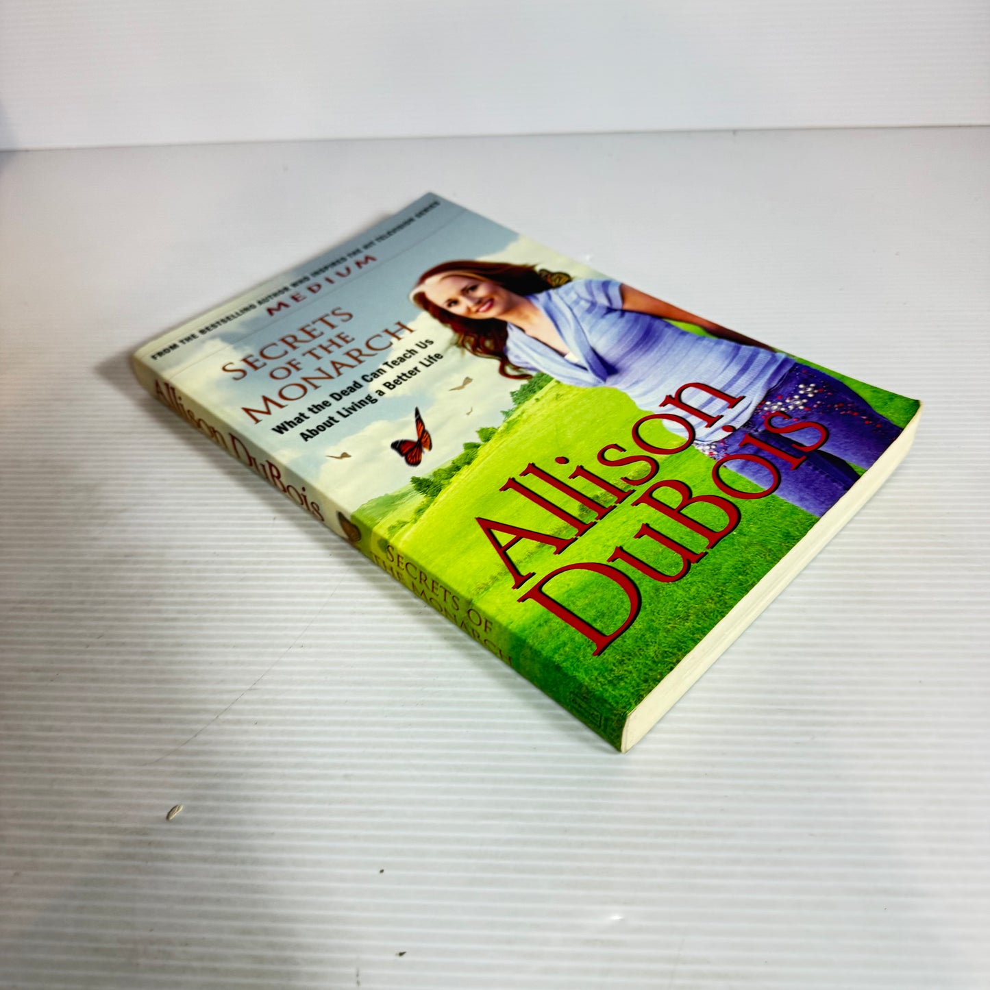 Secrets Of The Monarch - Allison Dubois