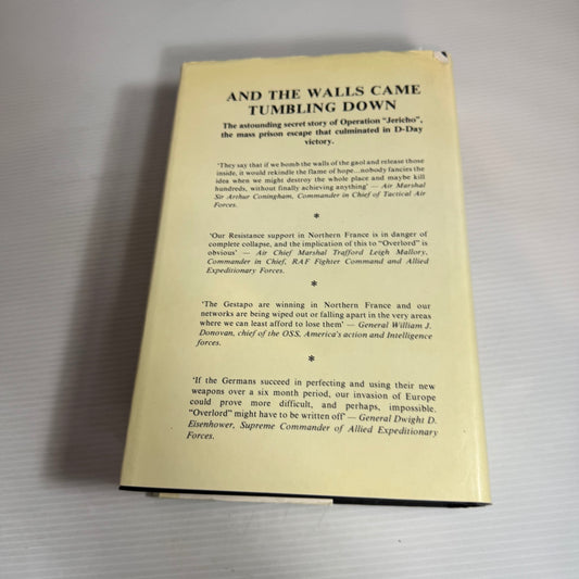 And The Walls Came Tumbling Down - Jack Fishman (Vintage 1982 First Edition)