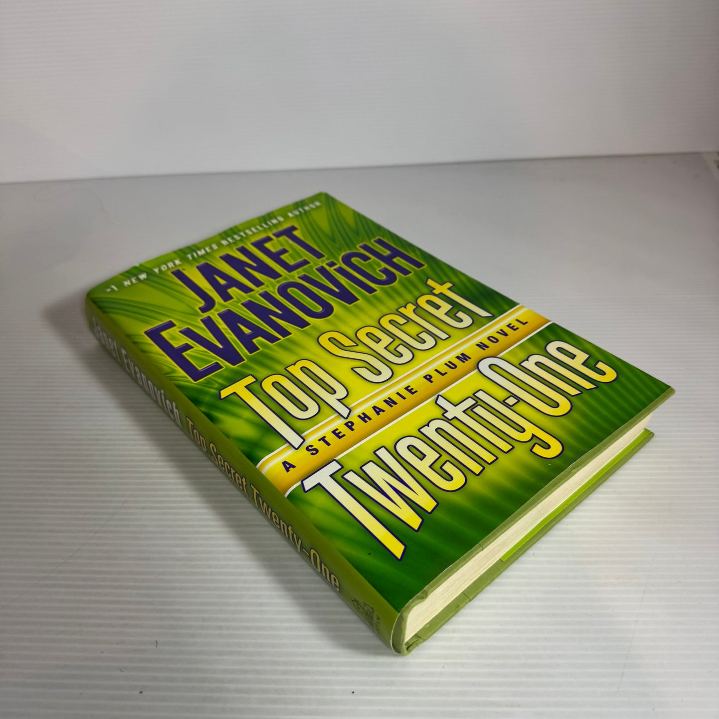 Top Secret Twenty-One - Janet Evanovich