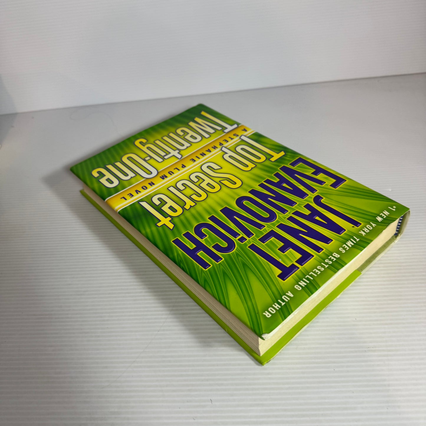 Top Secret Twenty-One - Janet Evanovich