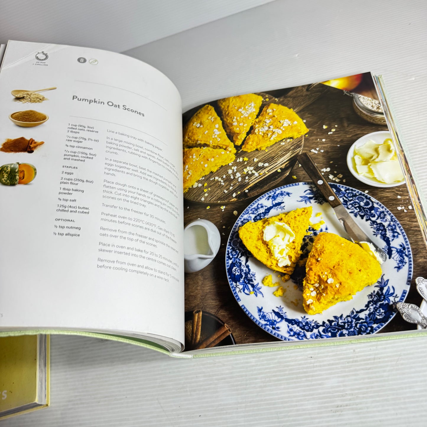 6 Ingredients or Less Cookbook Bundle x 2 : Healthy Family & 15 Minute Meals (2937)