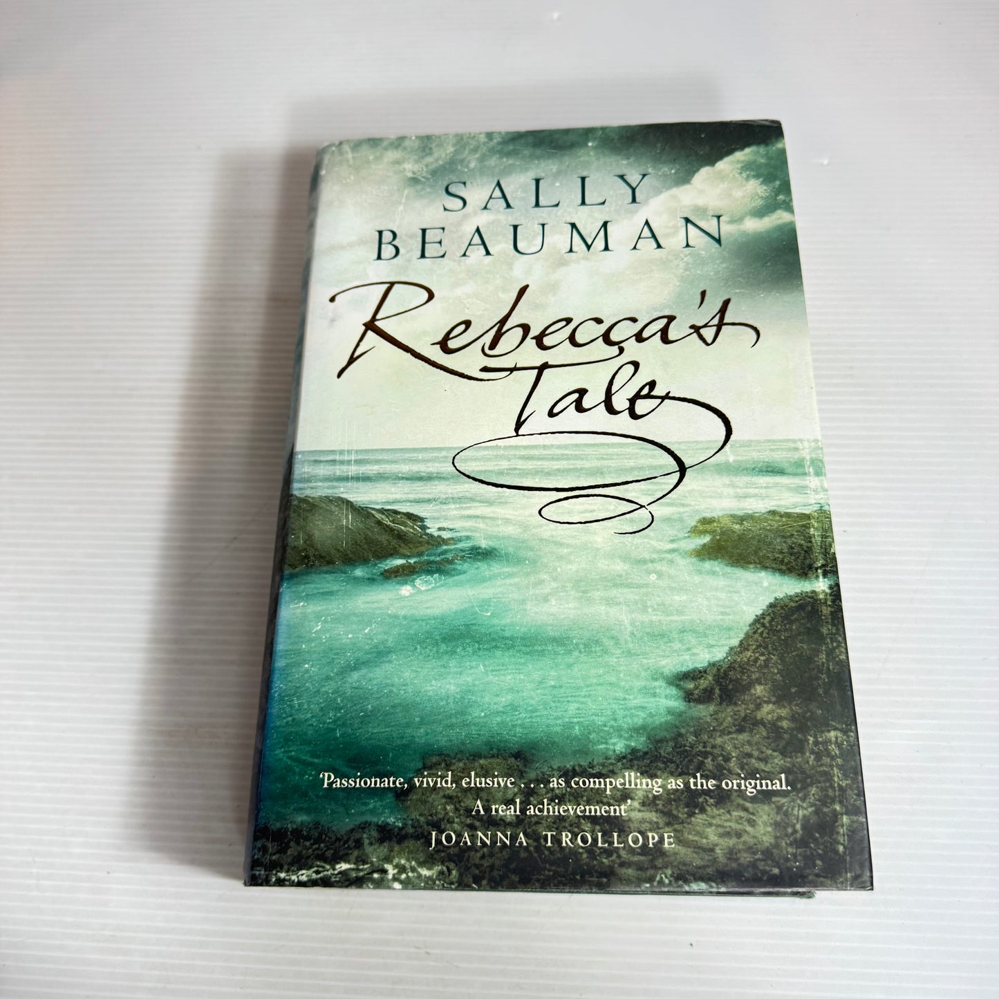 Rebecca's Tale - Sally Beauman