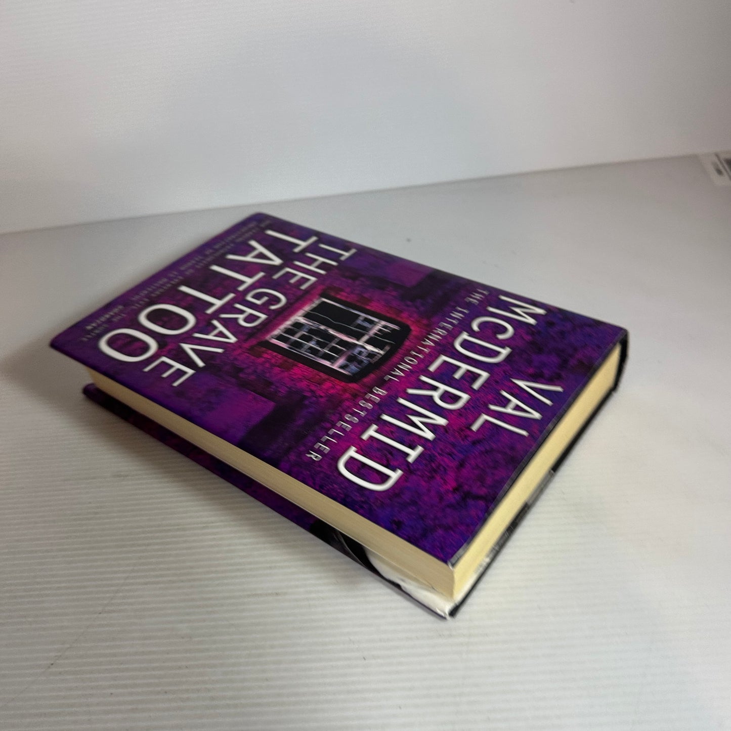 The Grave Tattoo - Val McDermid