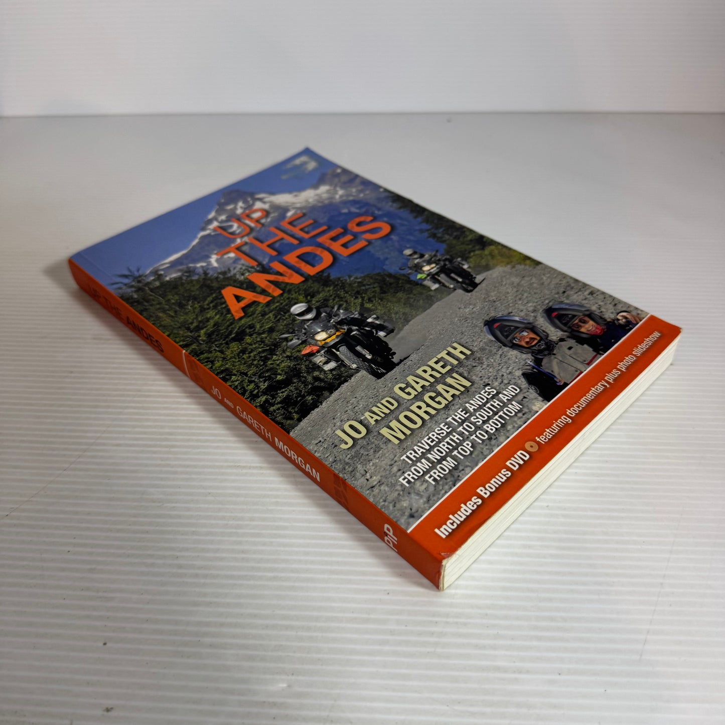 Up The Andes - Jo and Gareth Morgan (Includes DVD)