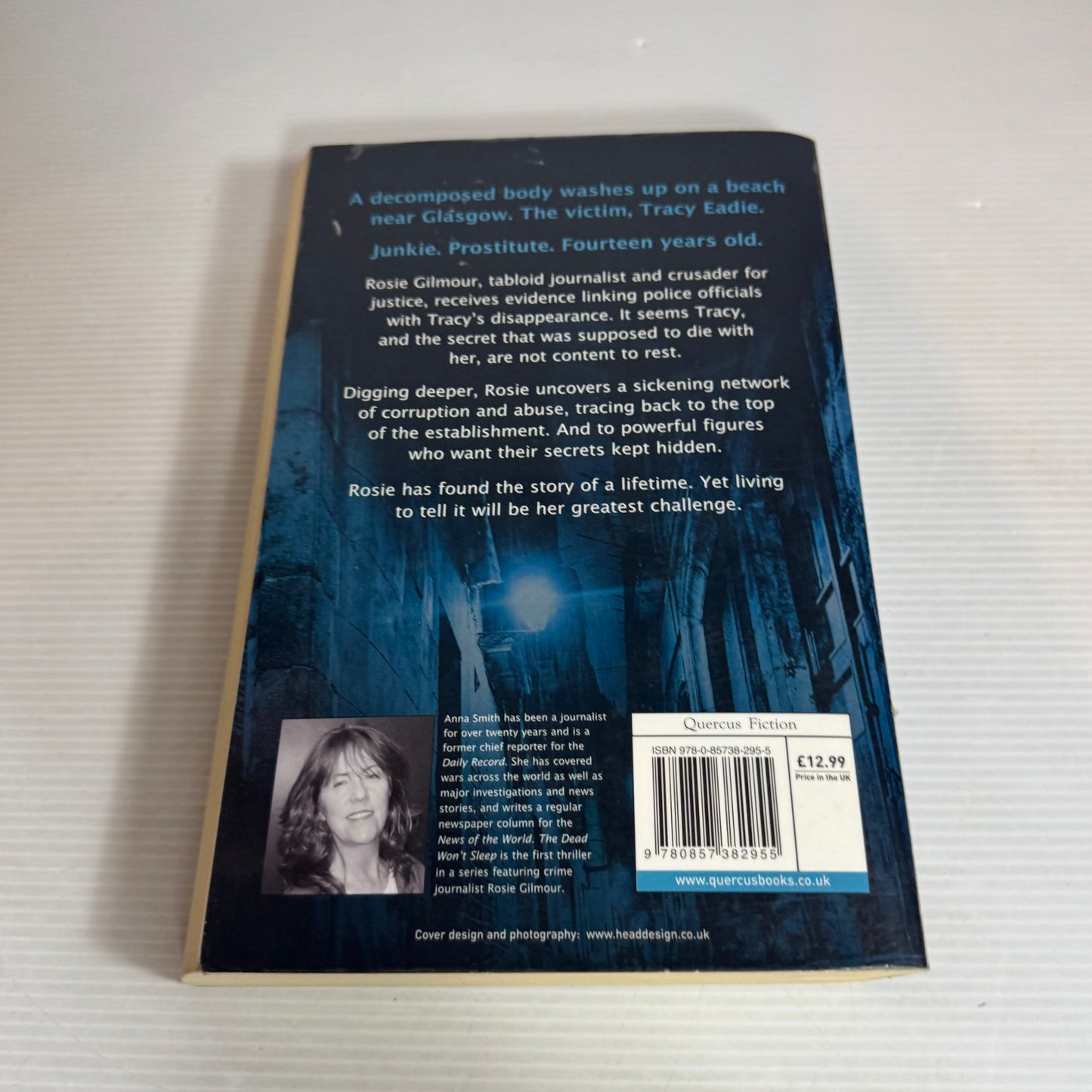 The Dead Won't Sleep - Anna Smith