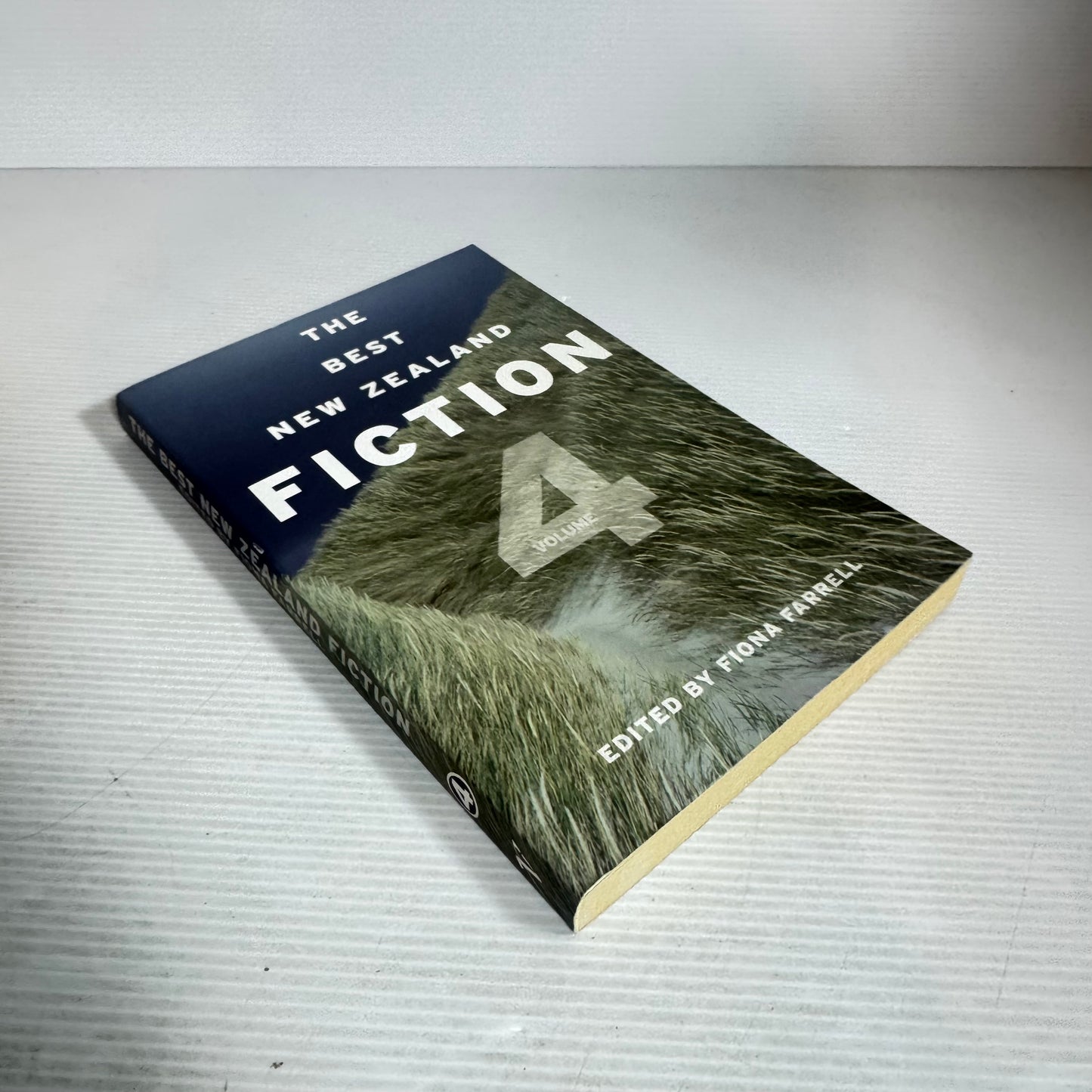 The Best New Zealand Fiction Volume 4  - Edited by Fiona Farrell