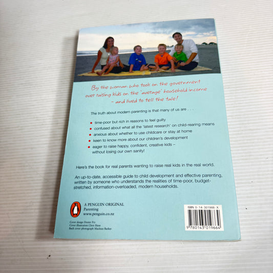 The New Parent Code : 12 Vital Clues to Achieving Modern Family Sanity - Marilynn McLachlan