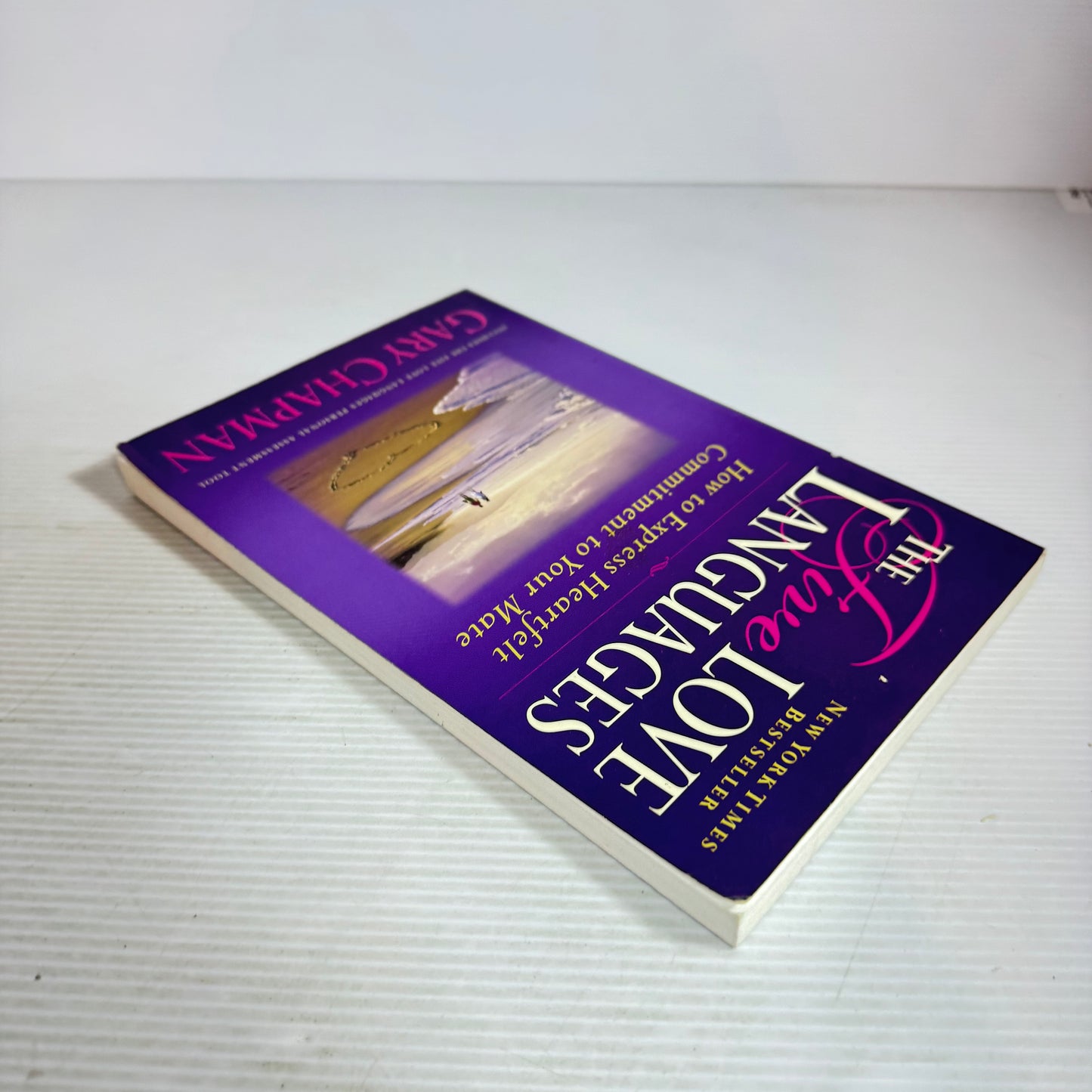The Five Love Languages : How to Express Heartfelt Commitment to Your Mate - Gary Chapman