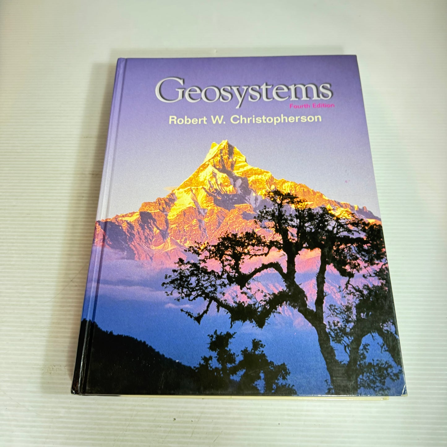 Geosystems (4th Ed.) - Robert W. Christopherson