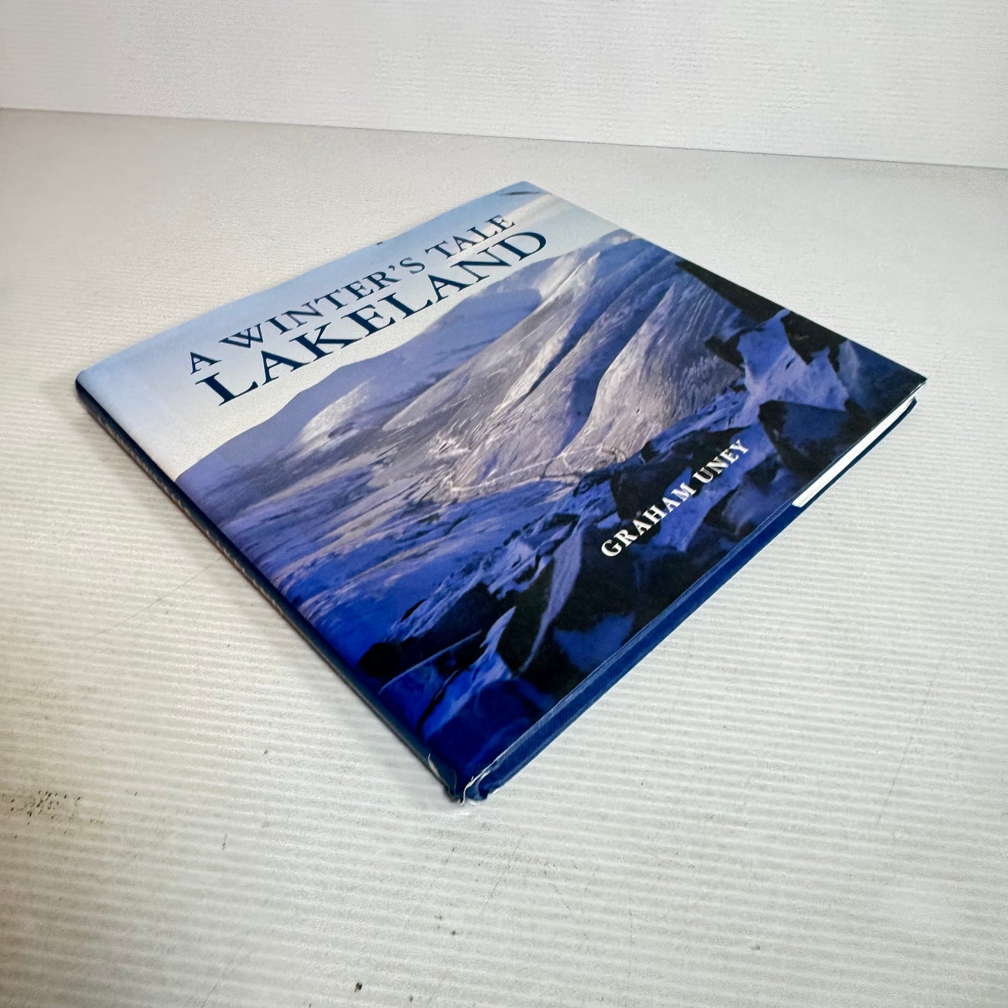 A Winter's Tale : Lakeland - Graham Uney