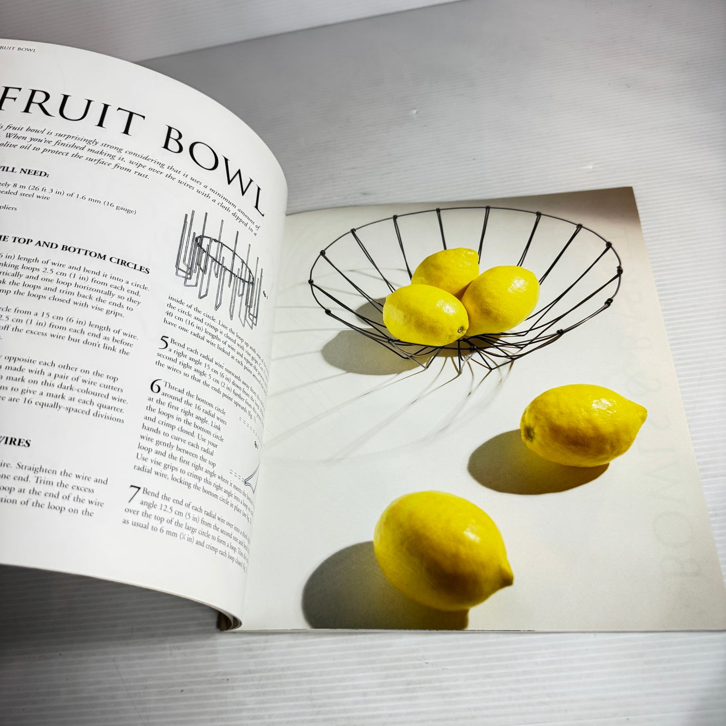 Wire Magic : Seventeen Projects You Can Make In a Weekend - Michael Ball
