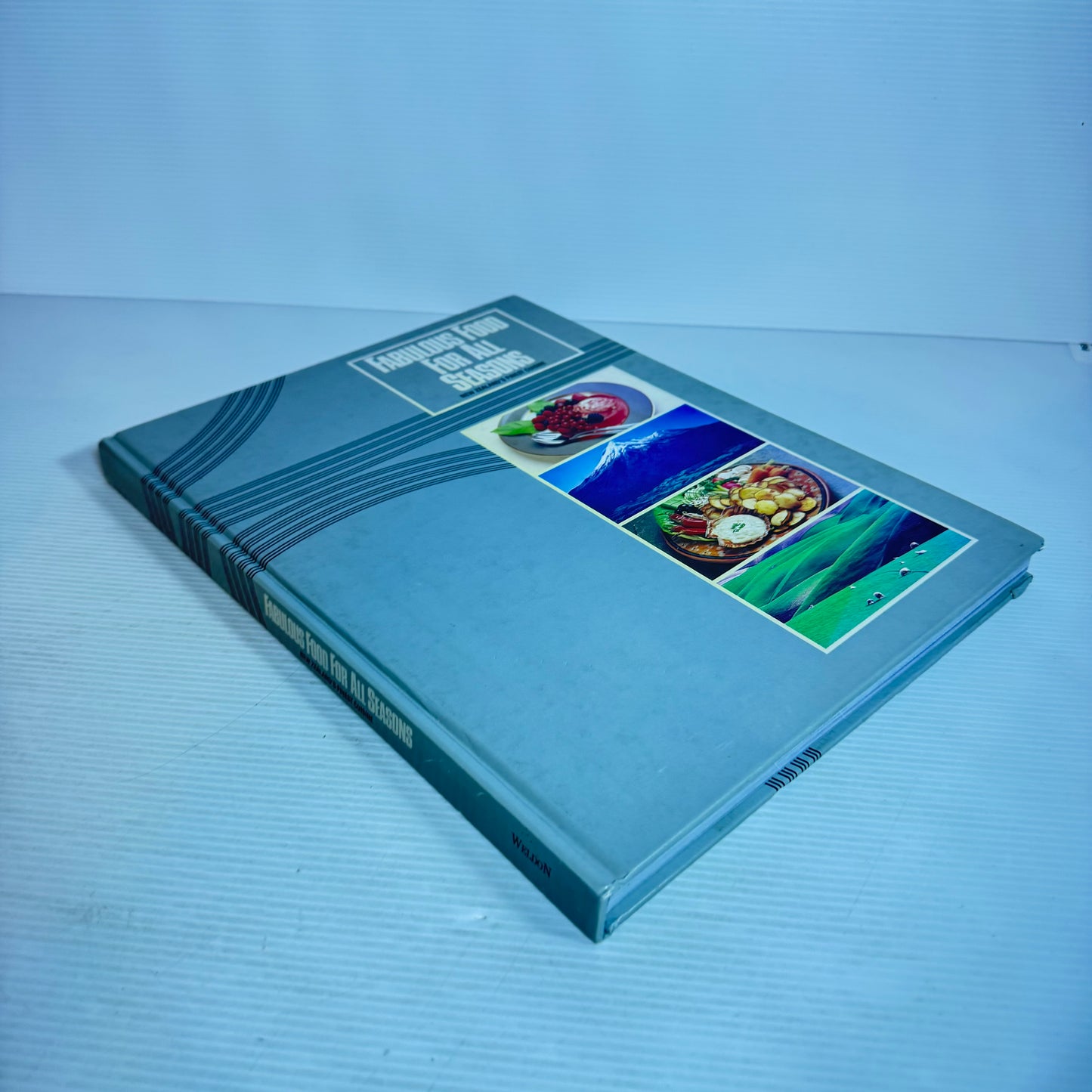 Fabulous Food For All Seasons : New Zealand's Finest Cuisine (Vintage 1985)