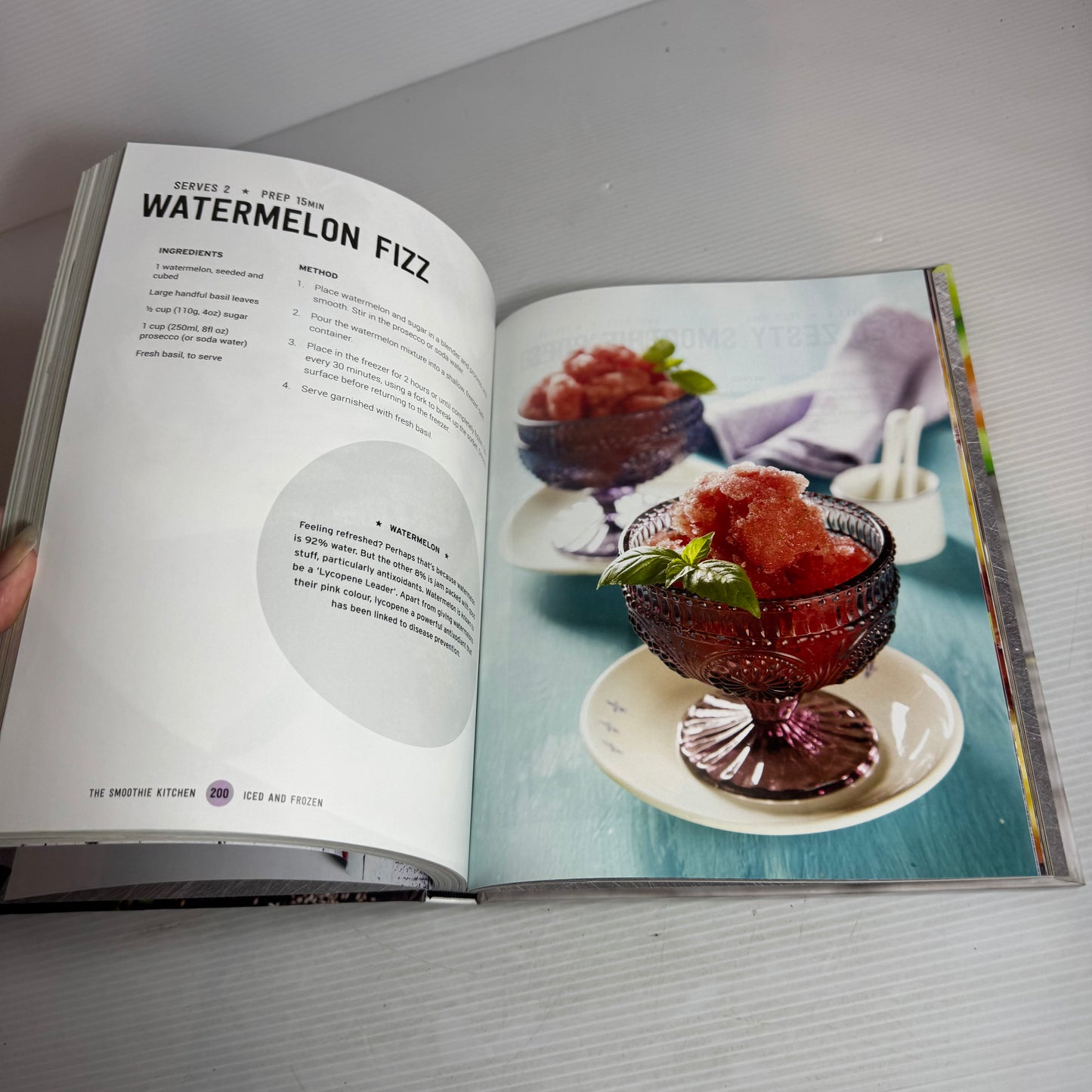 The Smoothie Kitchen - 150 Great Recipes