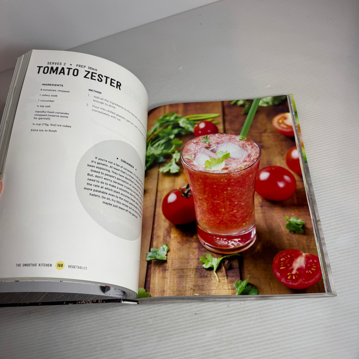 The Smoothie Kitchen - 150 Great Recipes